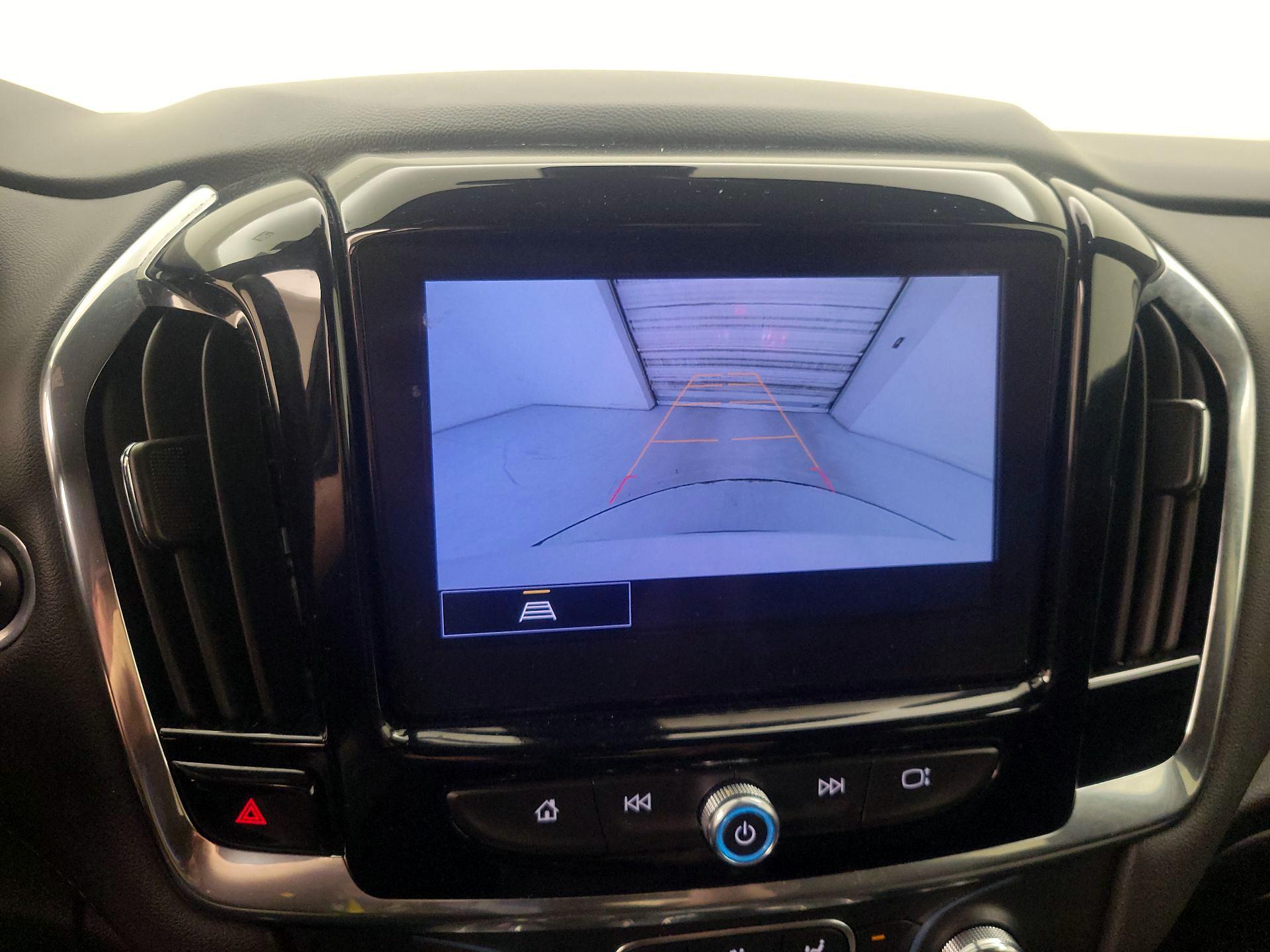 Thumbnail: 2023 Chevrolet Traverse - 14