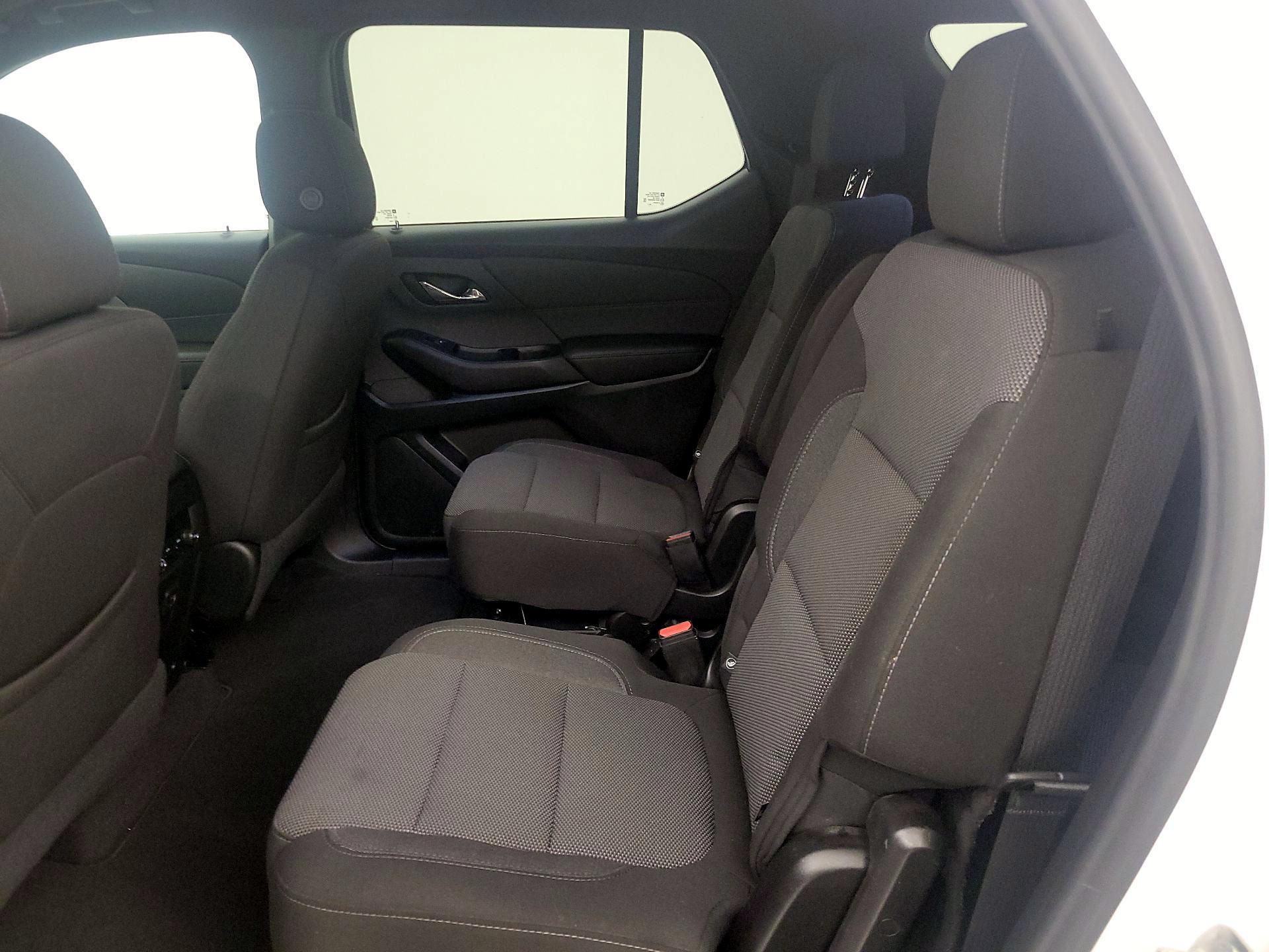 Thumbnail: 2023 Chevrolet Traverse - 19