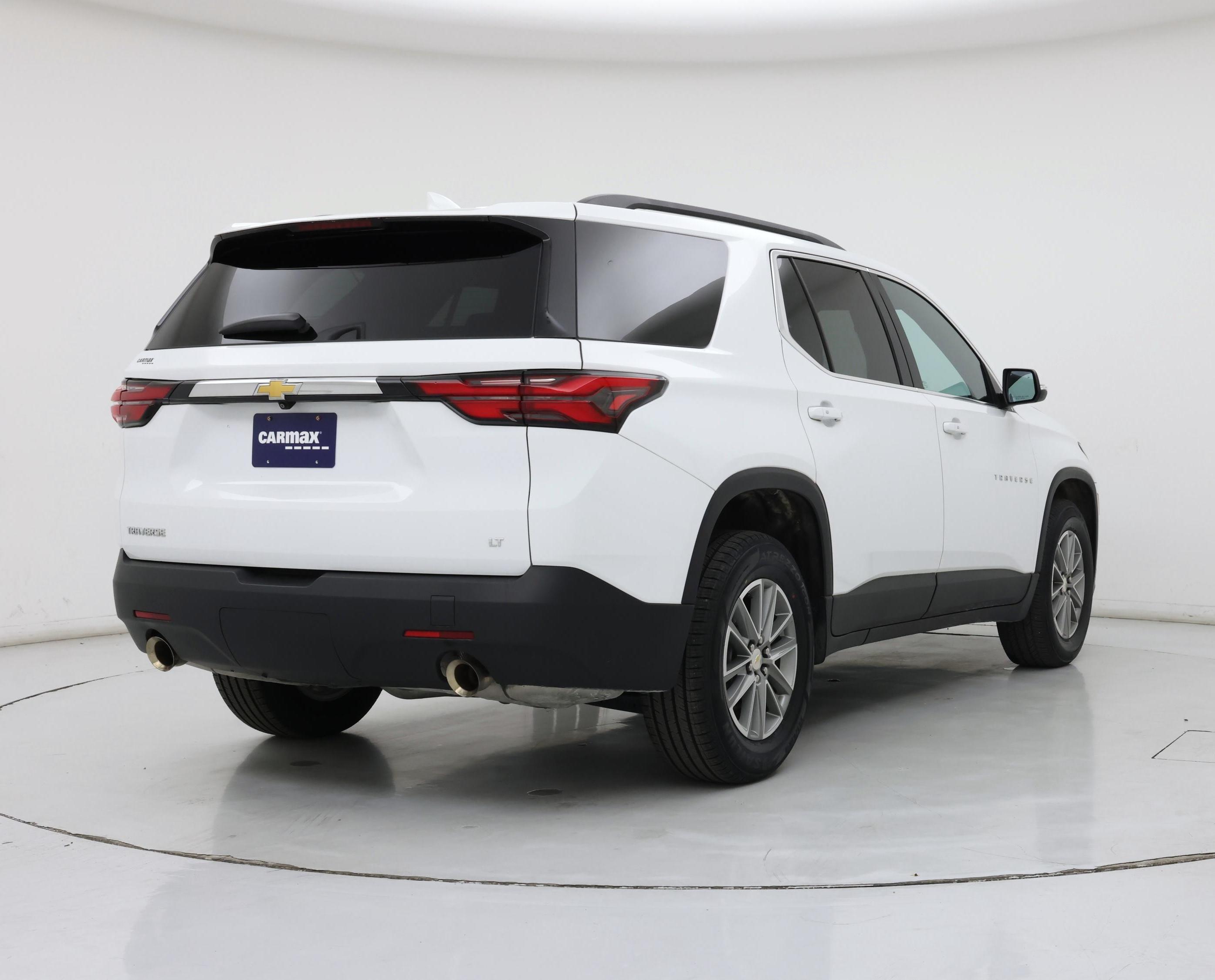 Thumbnail: 2023 Chevrolet Traverse - 8