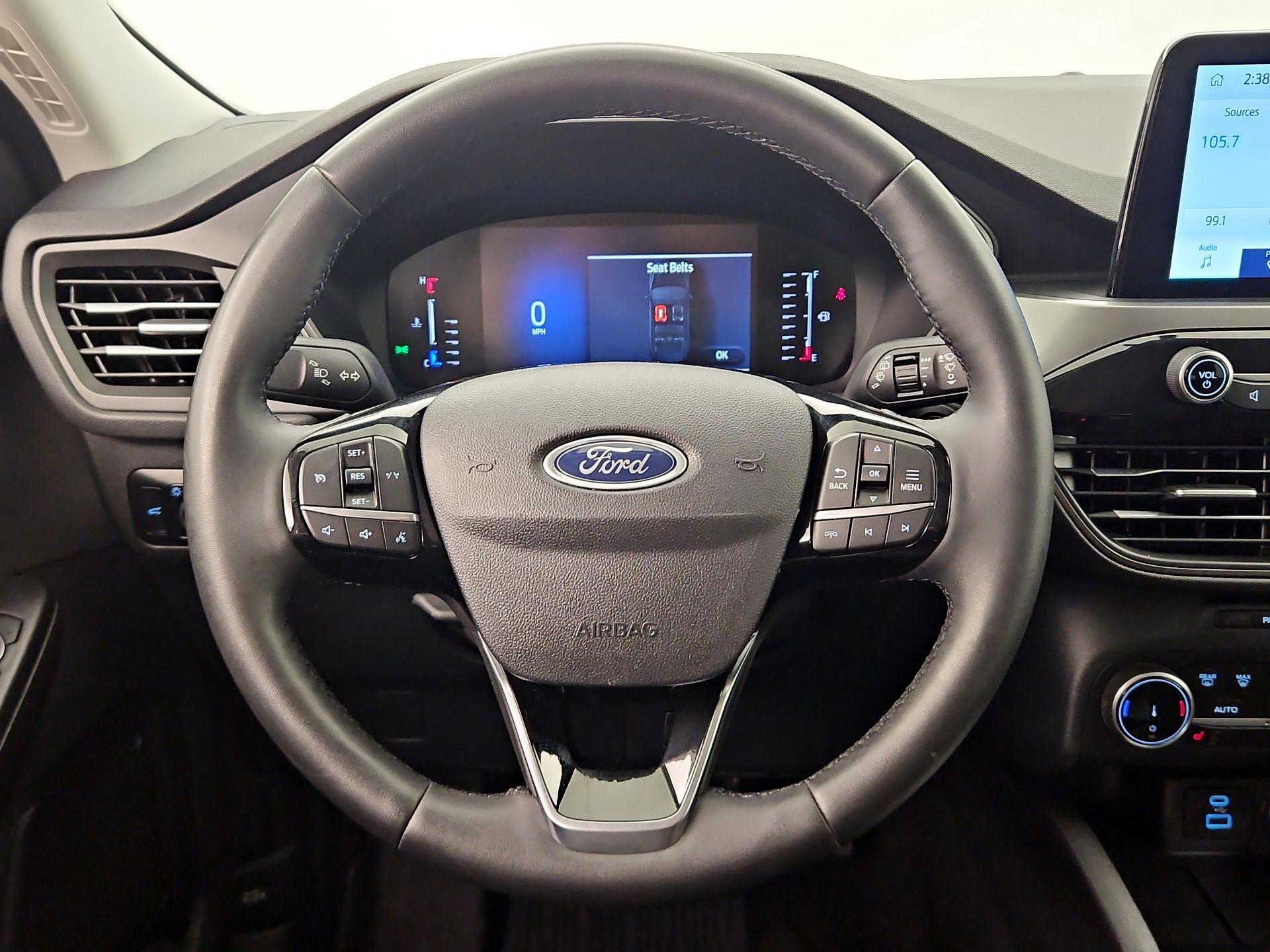 Thumbnail: 2023 Ford Escape - 10