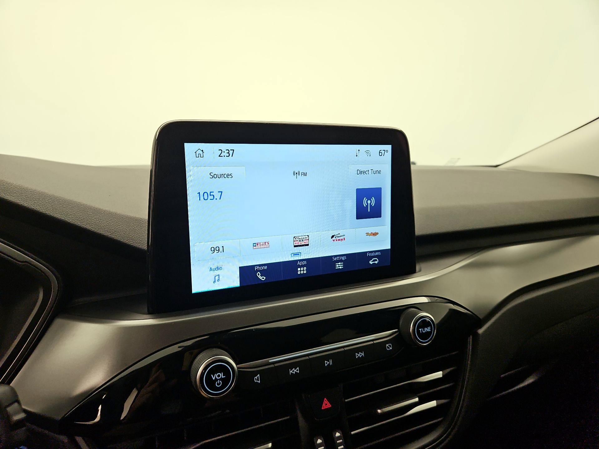 Thumbnail: 2023 Ford Escape - 15