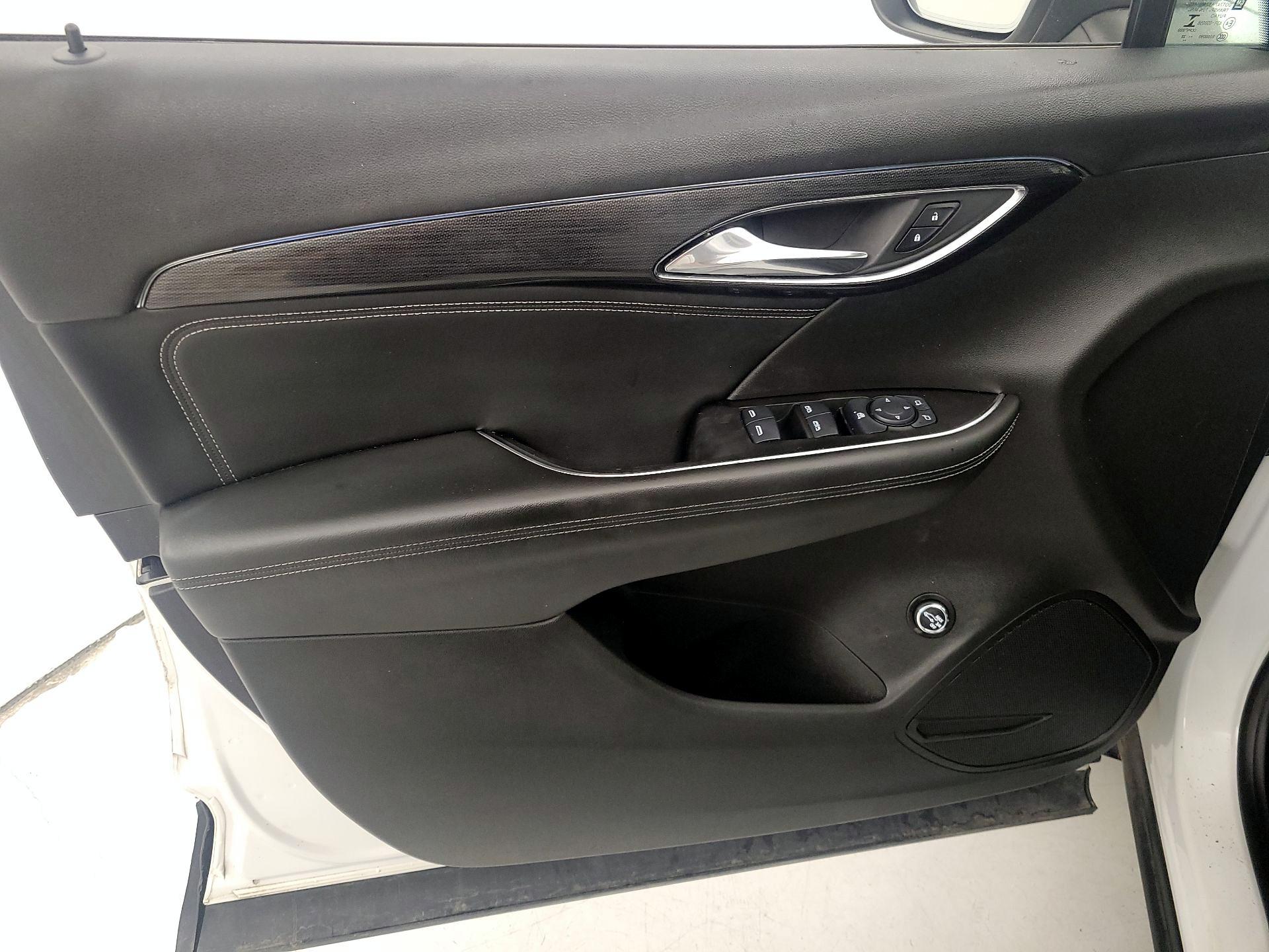 Thumbnail: 2022 Buick Envision - 12