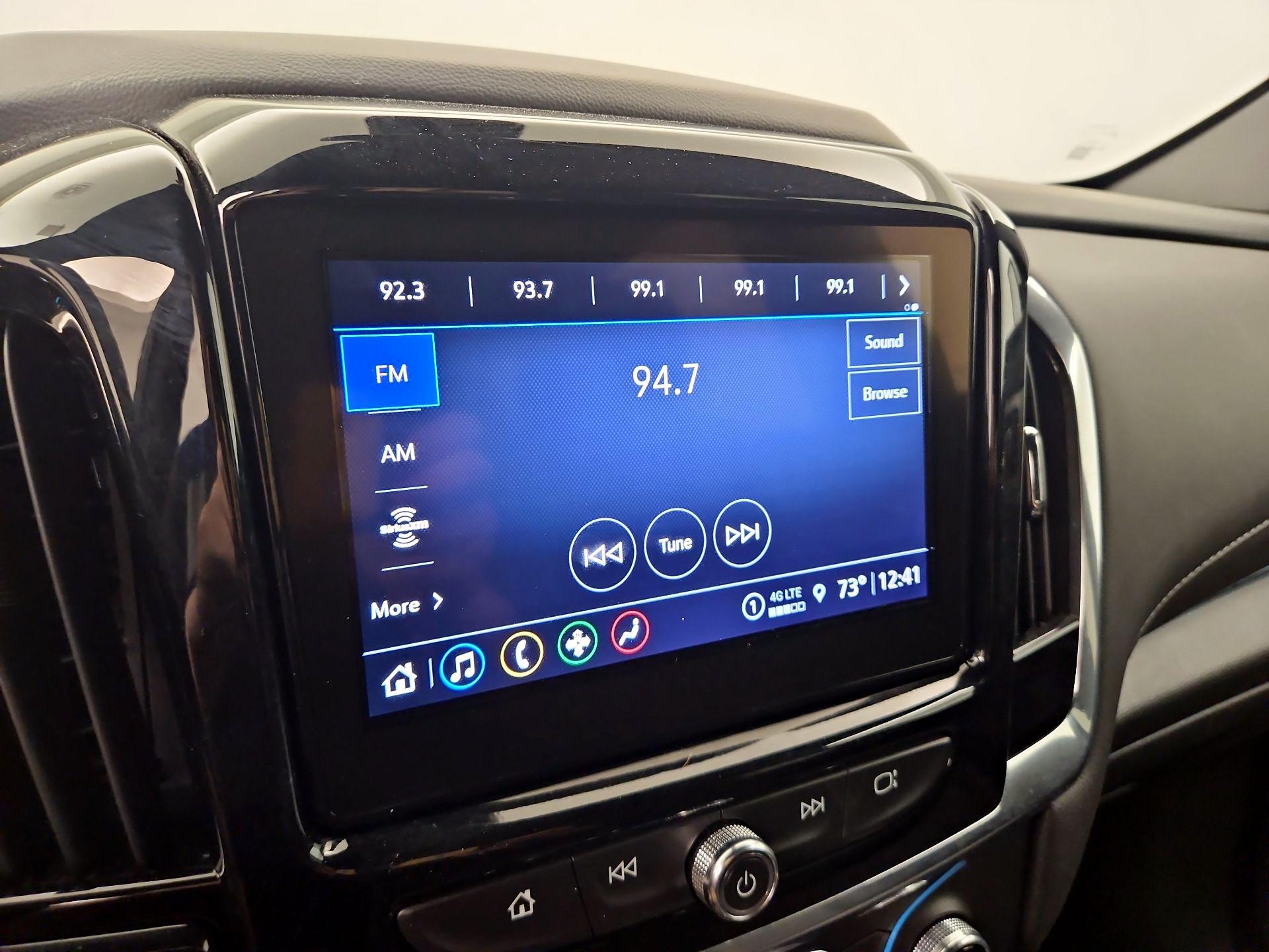 Thumbnail: 2023 Chevrolet Traverse - 15