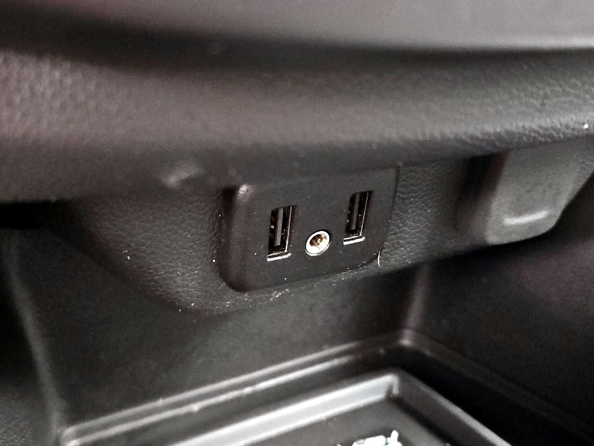 Thumbnail: 2023 Chevrolet Traverse - 18