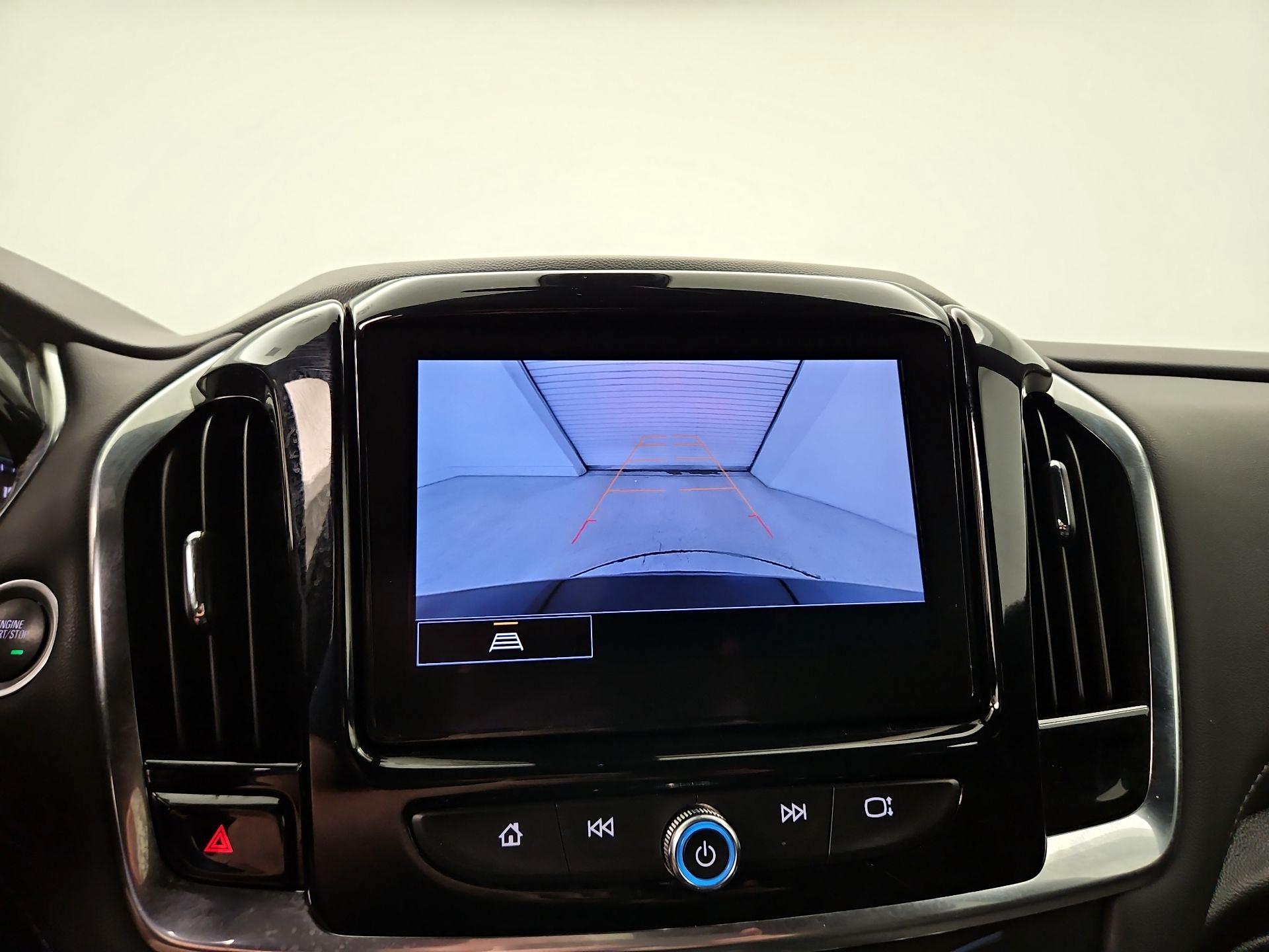 Thumbnail: 2023 Chevrolet Traverse - 14