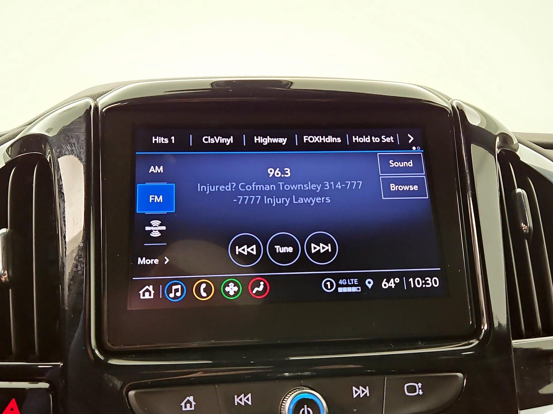 Thumbnail: 2023 Chevrolet Traverse - 15