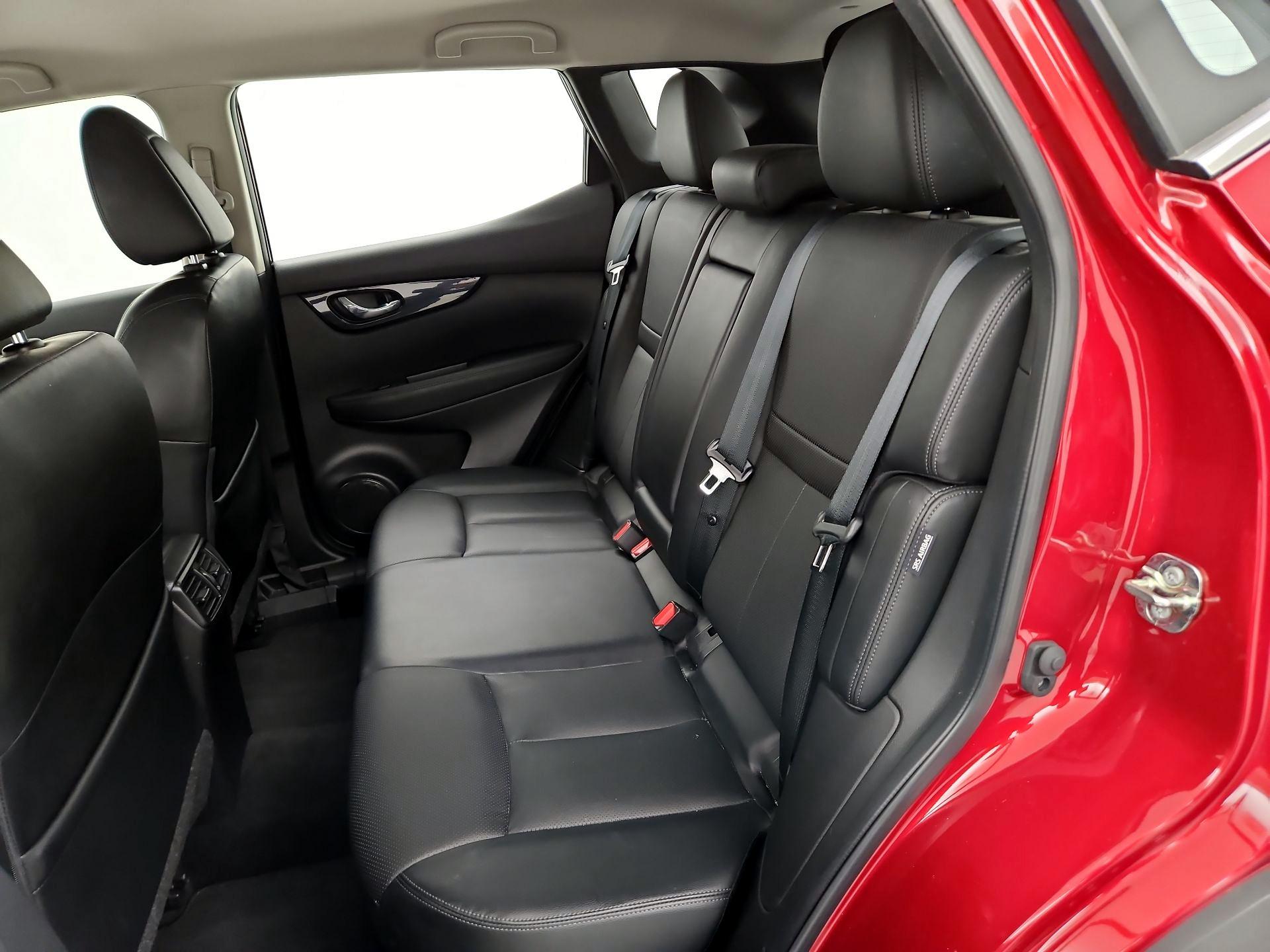 Thumbnail: 2022 Nissan Rogue Sport - 20