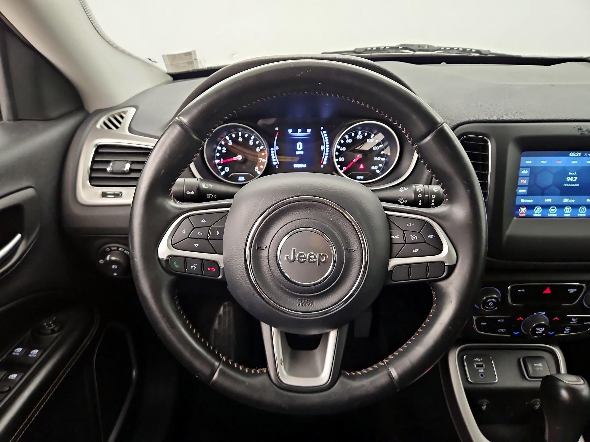 Thumbnail: 2019 Jeep Compass - 10