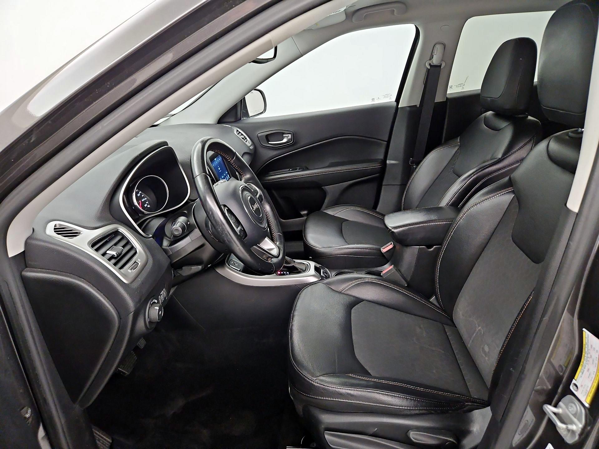 Thumbnail: 2019 Jeep Compass - 11