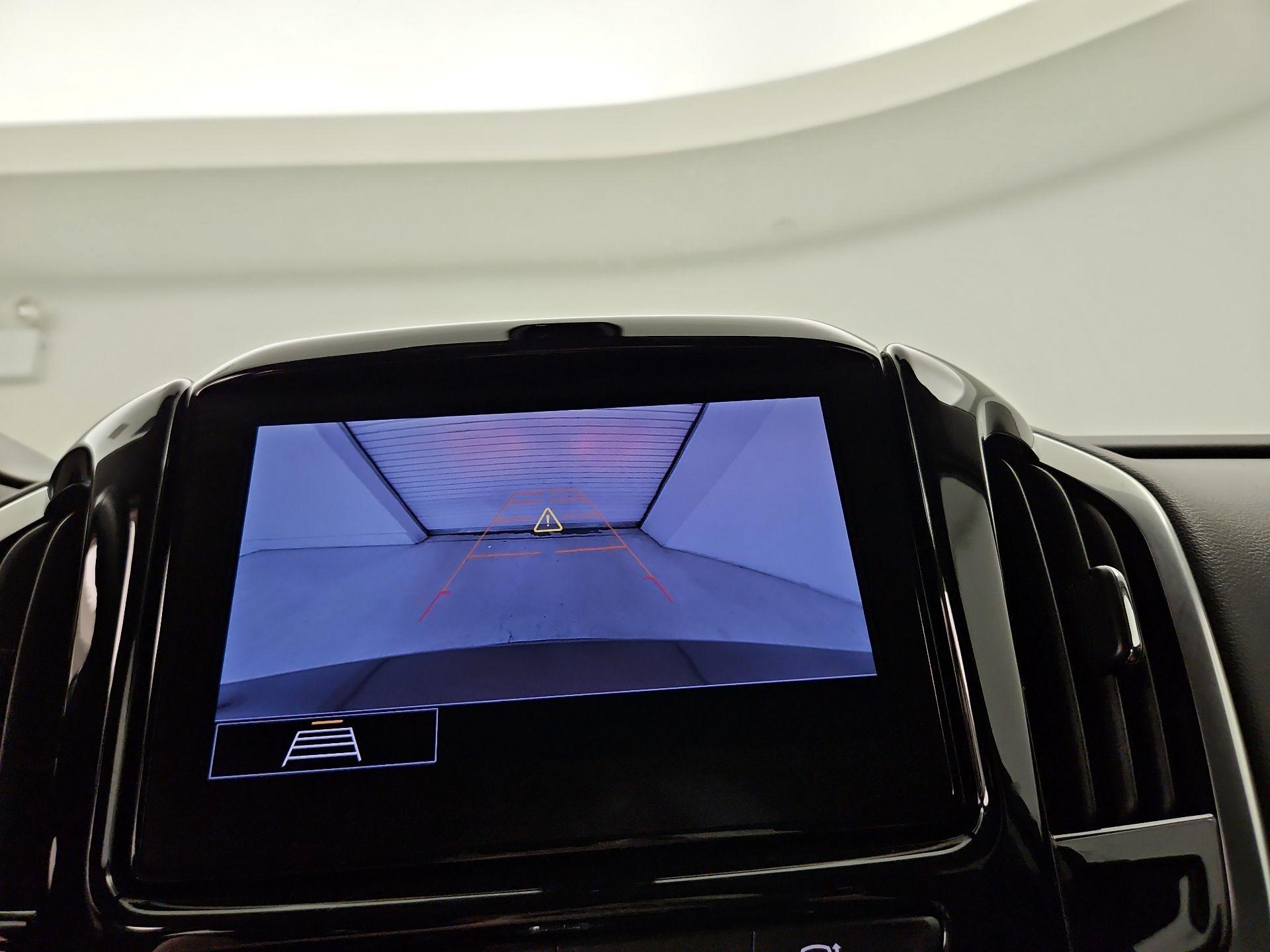 Thumbnail: 2020 Chevrolet Traverse - 14