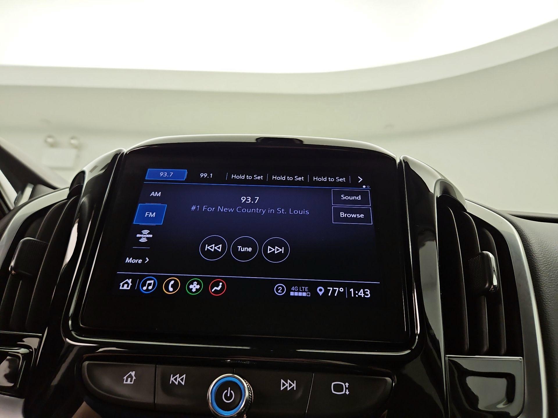 Thumbnail: 2020 Chevrolet Traverse - 15