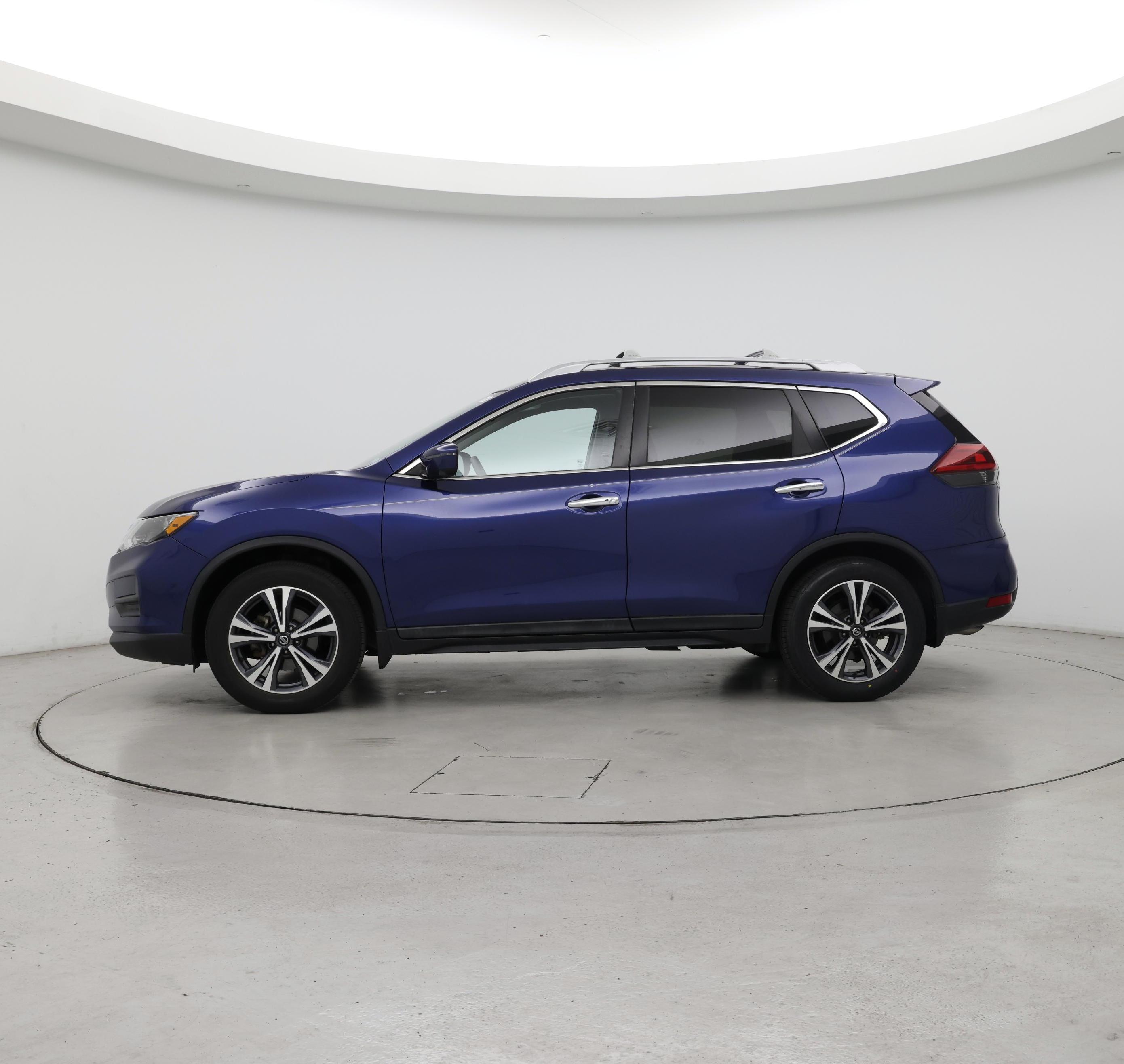 Thumbnail: 2019 Nissan Rogue - 3