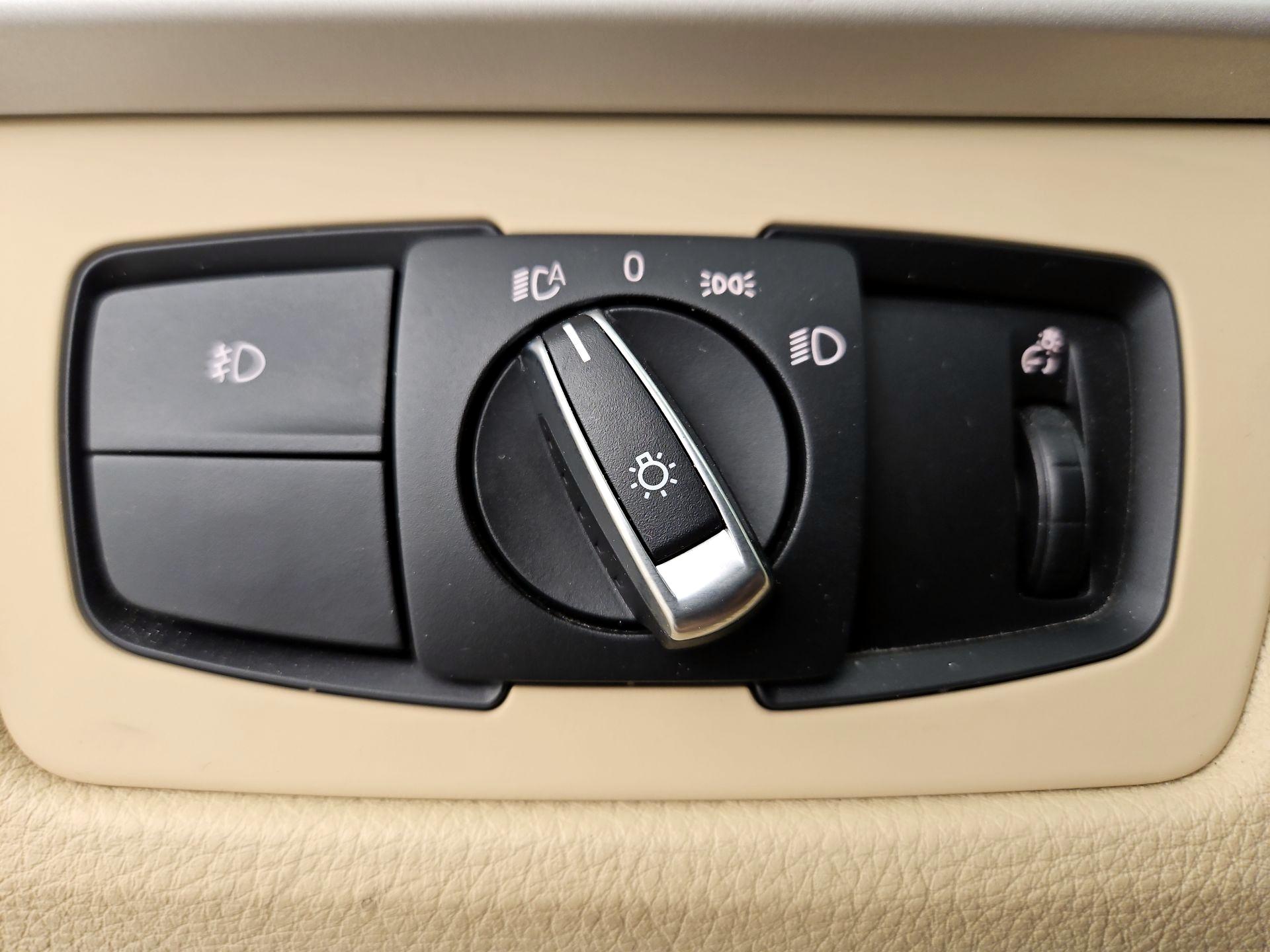 Thumbnail: 2015 BMW 3 Series - 13