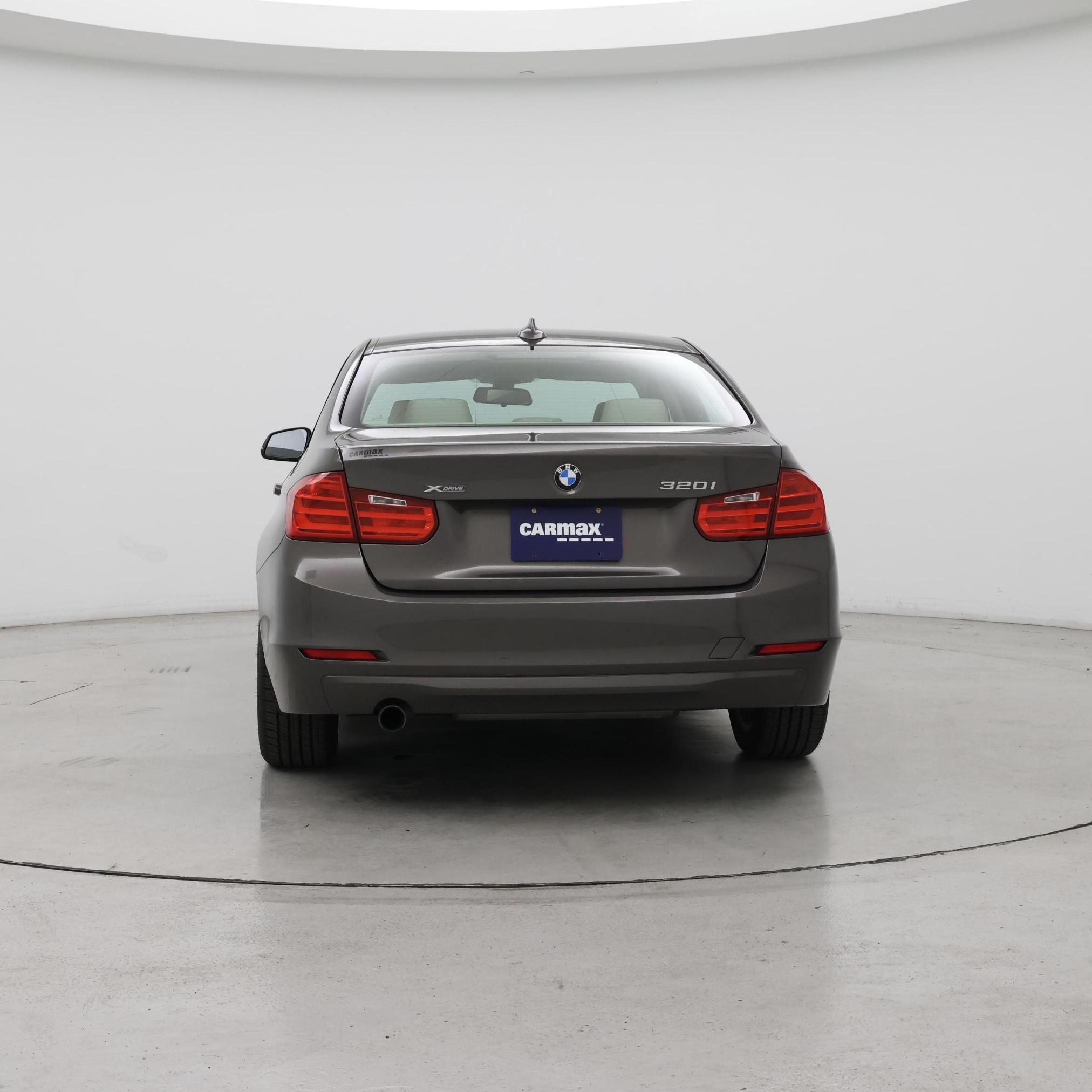 Thumbnail: 2015 BMW 3 Series - 6