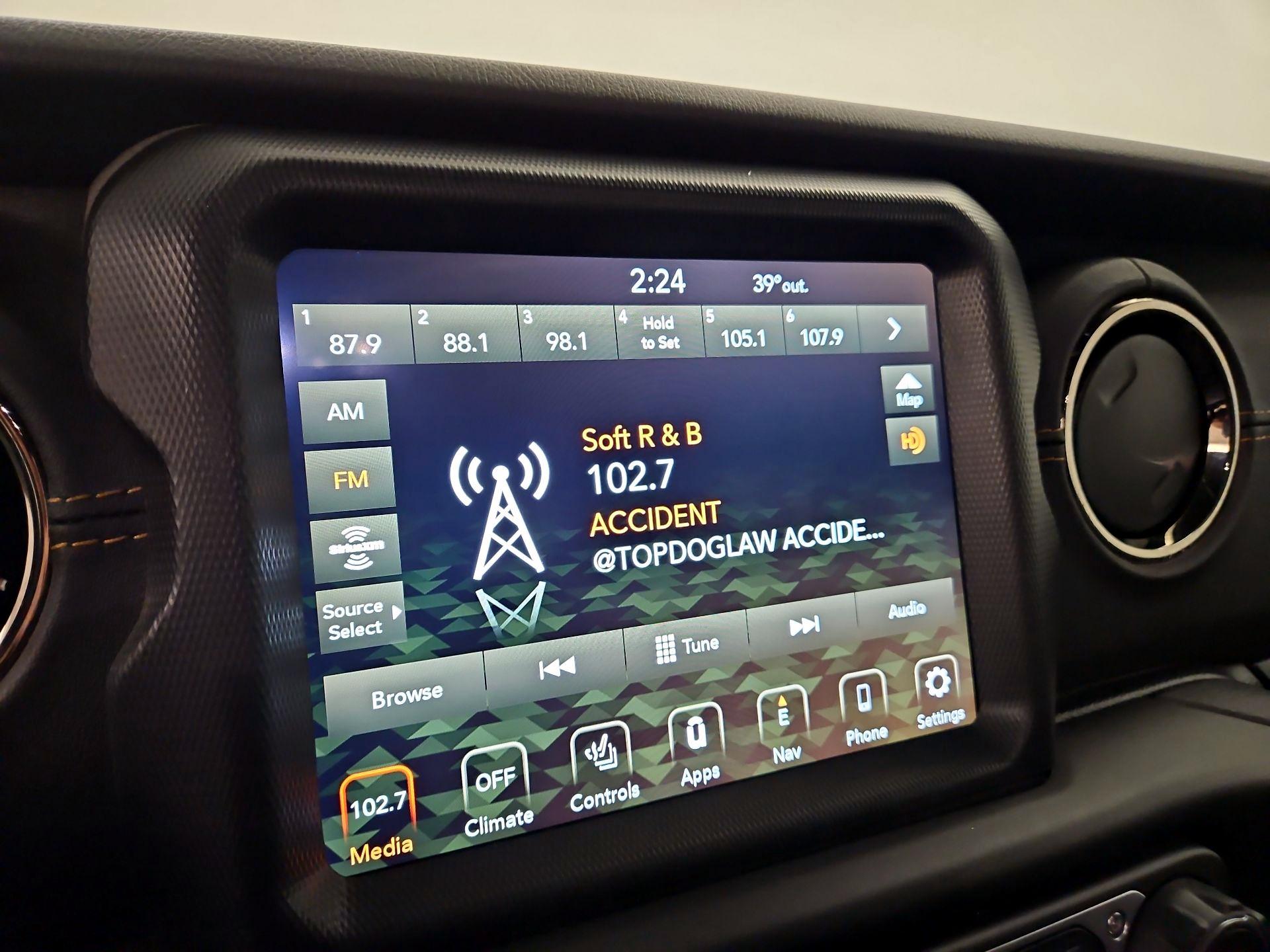 Thumbnail: 2023 Jeep Wrangler - 16