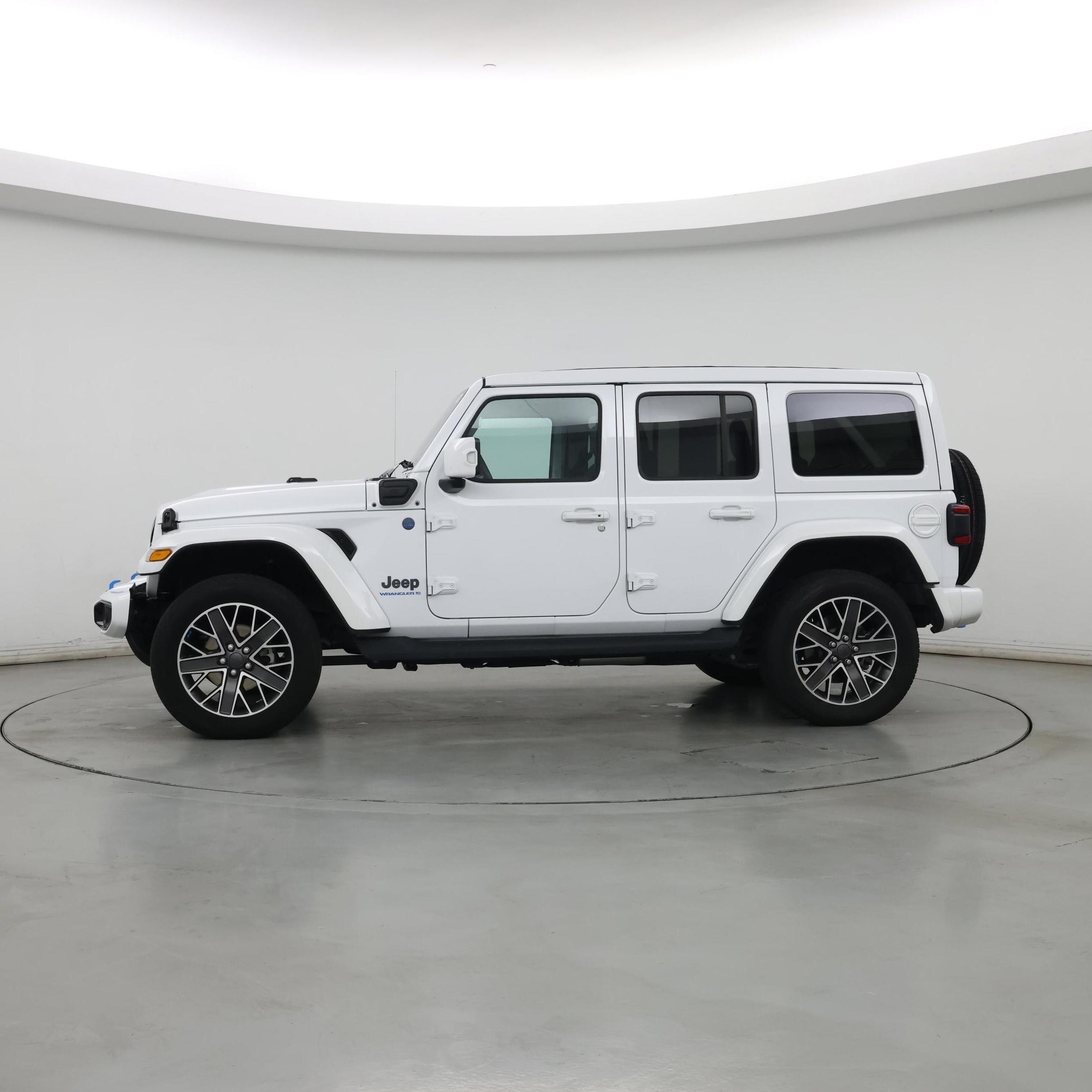 Thumbnail: 2023 Jeep Wrangler - 3