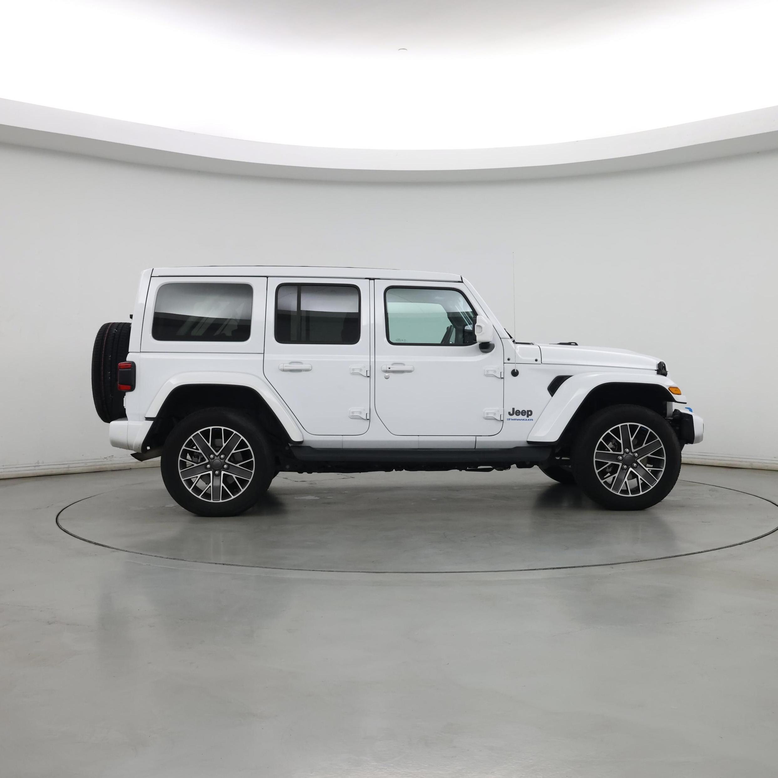 Thumbnail: 2023 Jeep Wrangler - 7