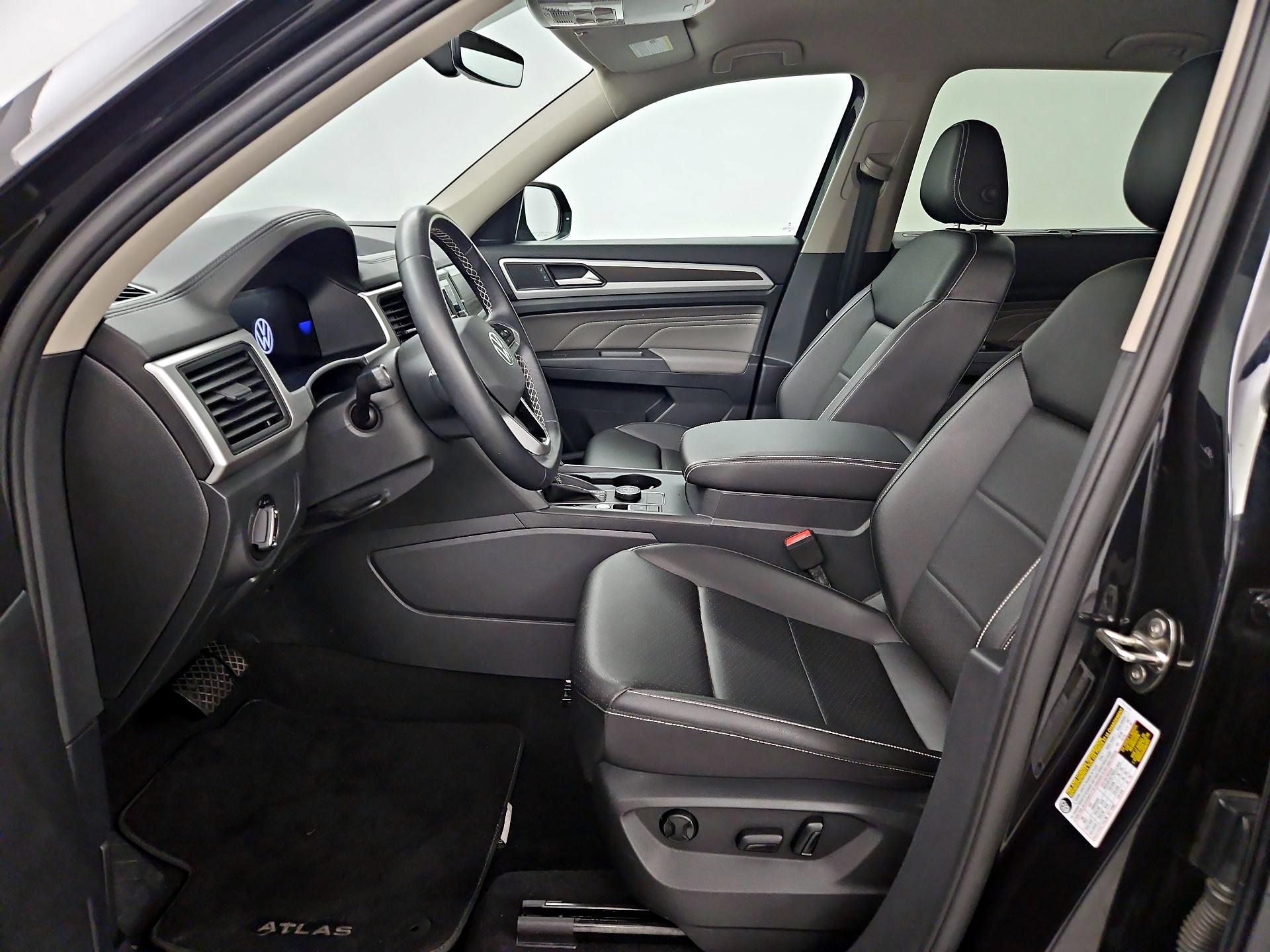 Thumbnail: 2023 Volkswagen Atlas - 11