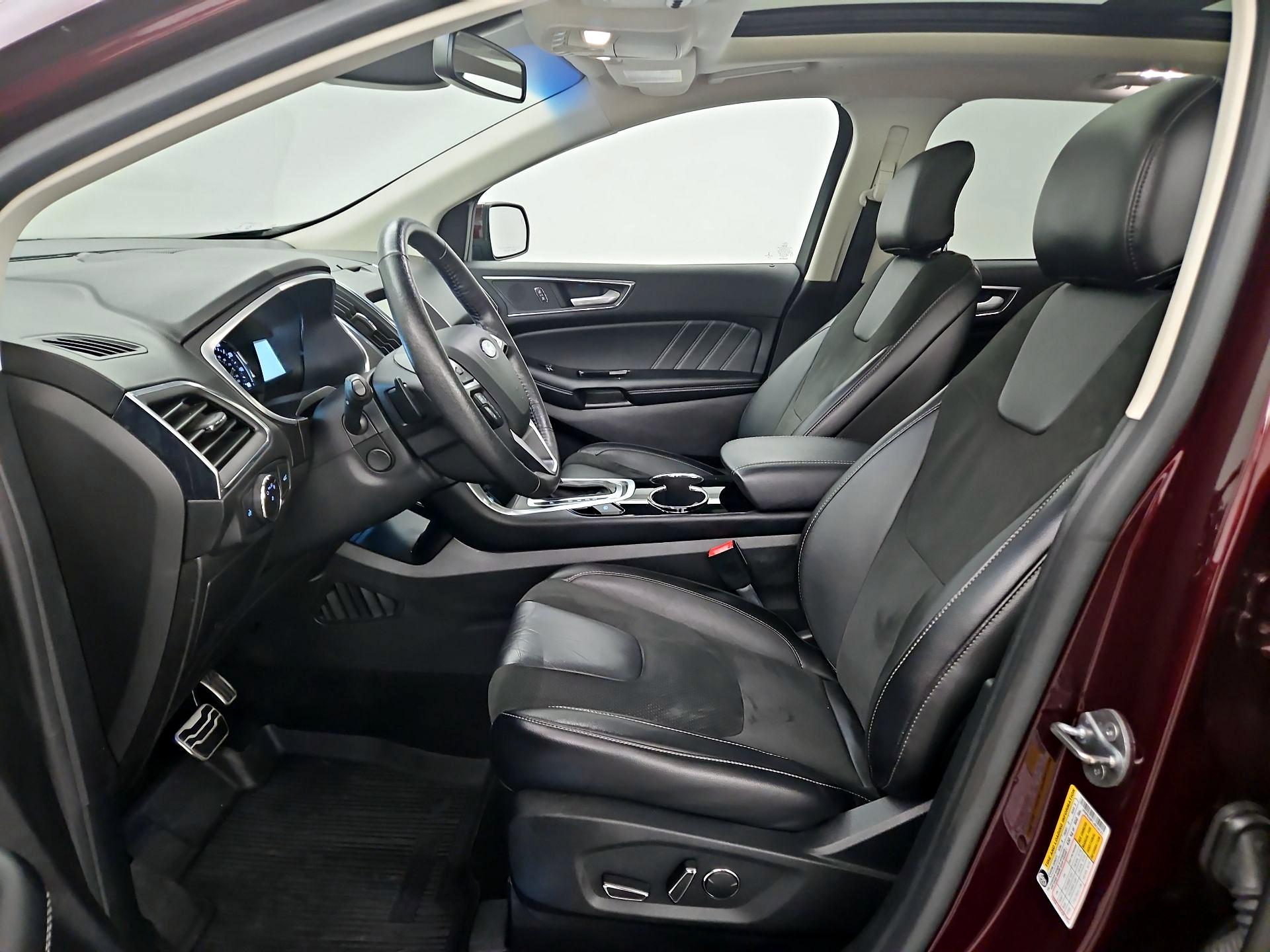 Thumbnail: 2018 Ford Edge - 11