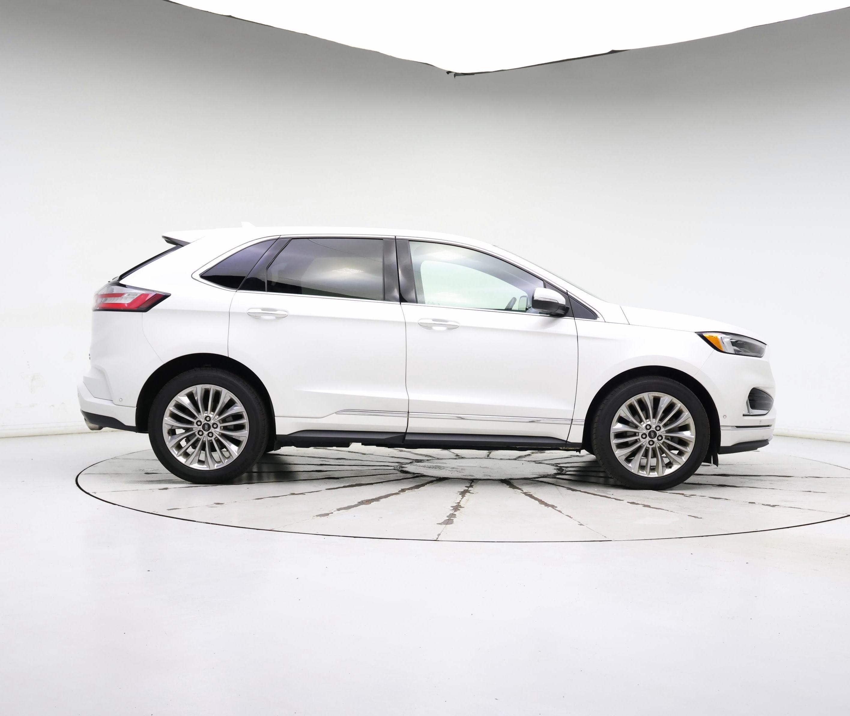 Thumbnail: 2020 Ford Edge - 7