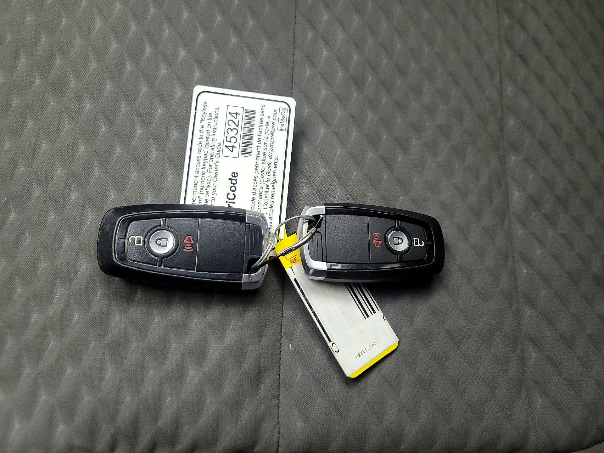 Thumbnail: 2020 Ford Escape - 18