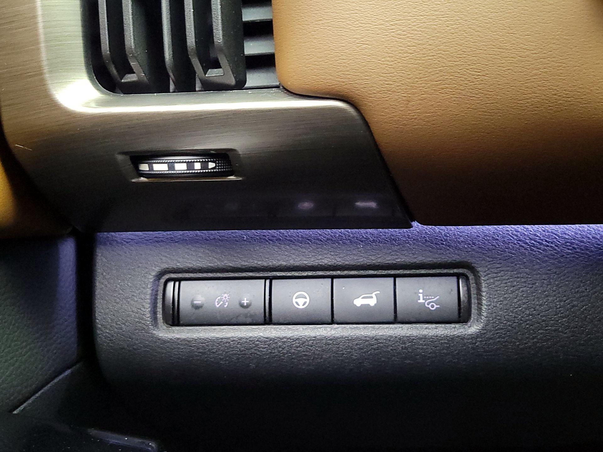 Thumbnail: 2023 Nissan Pathfinder - 13