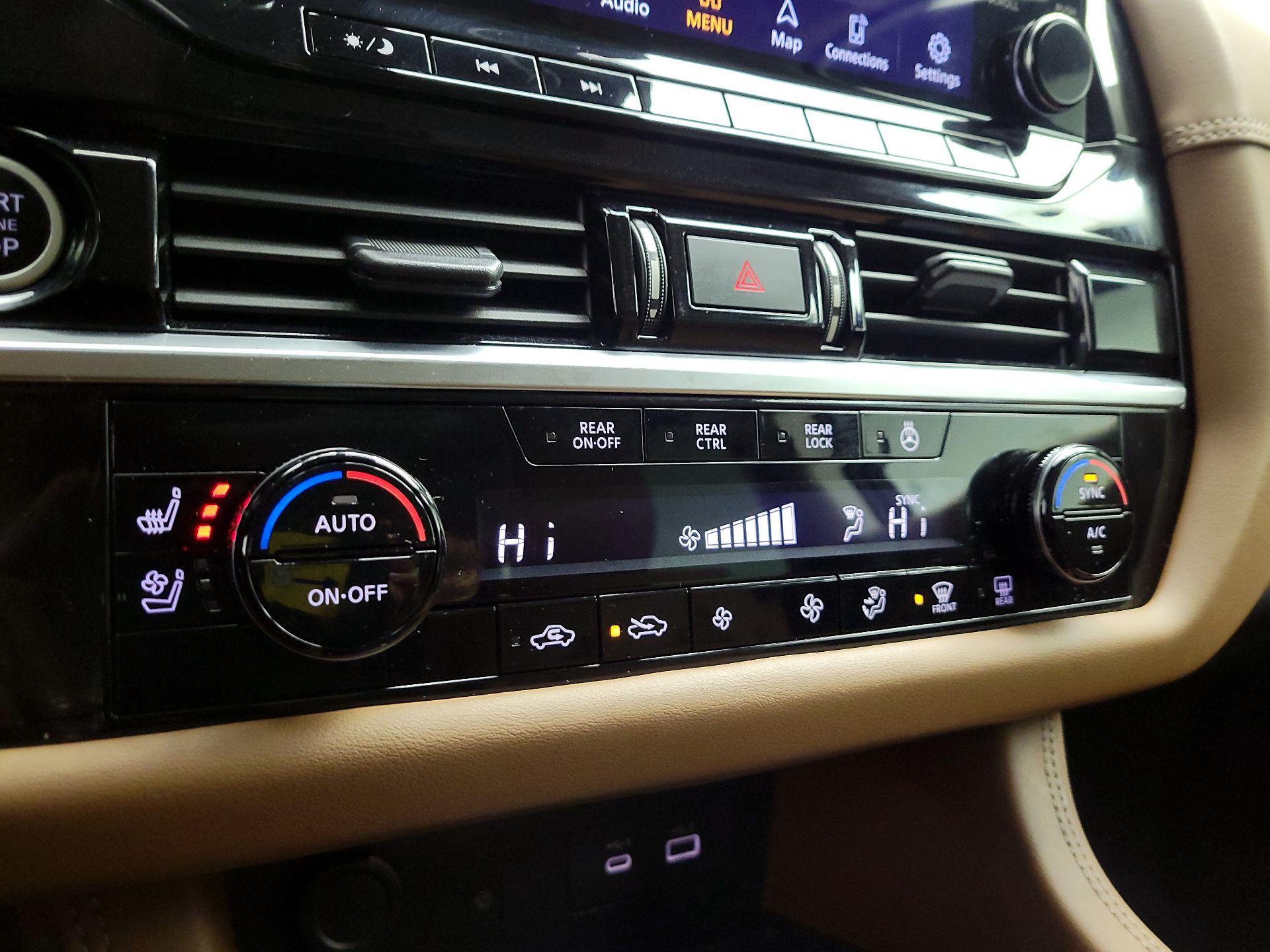 Thumbnail: 2023 Nissan Pathfinder - 16