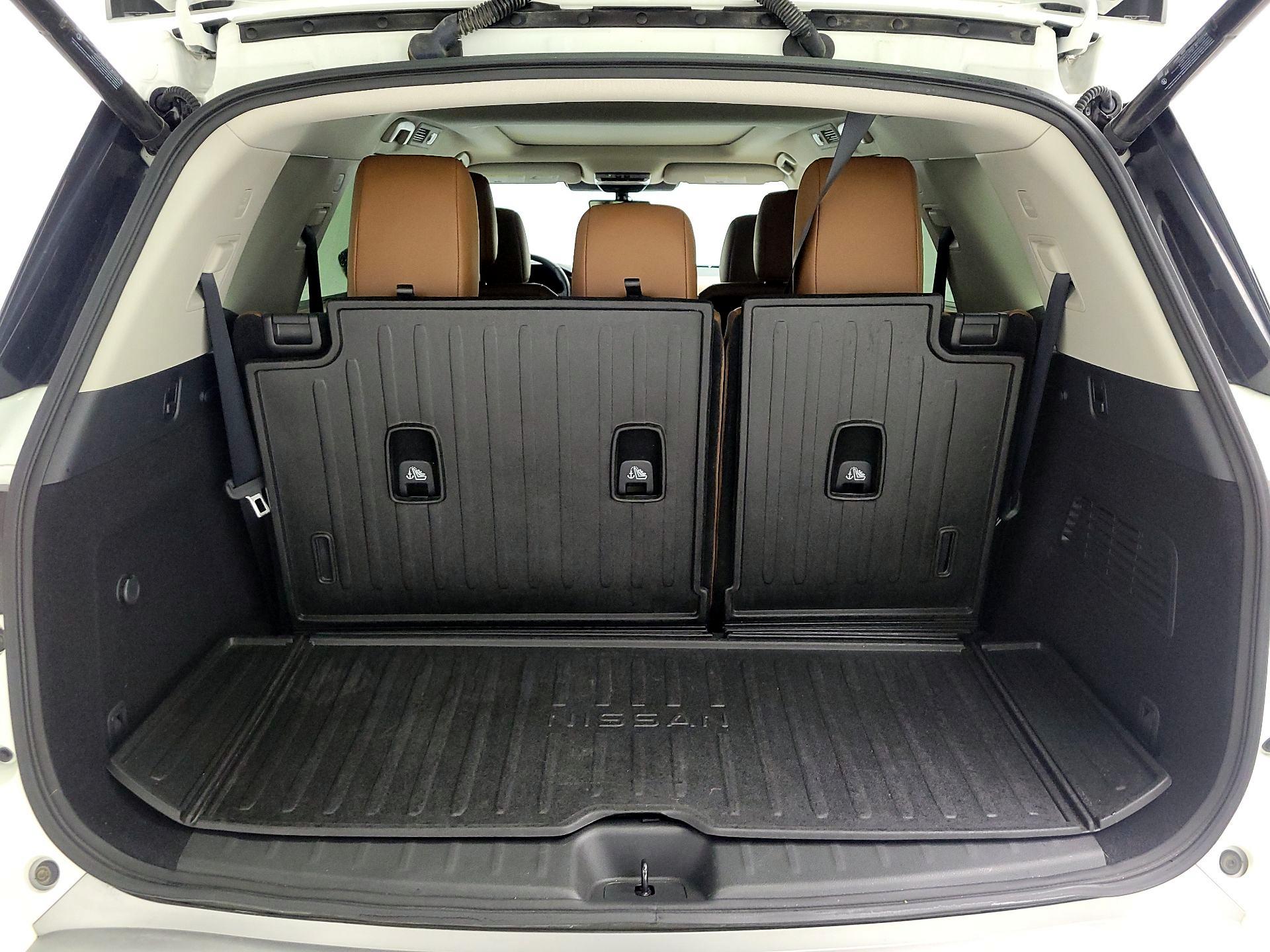 Thumbnail: 2023 Nissan Pathfinder - 20