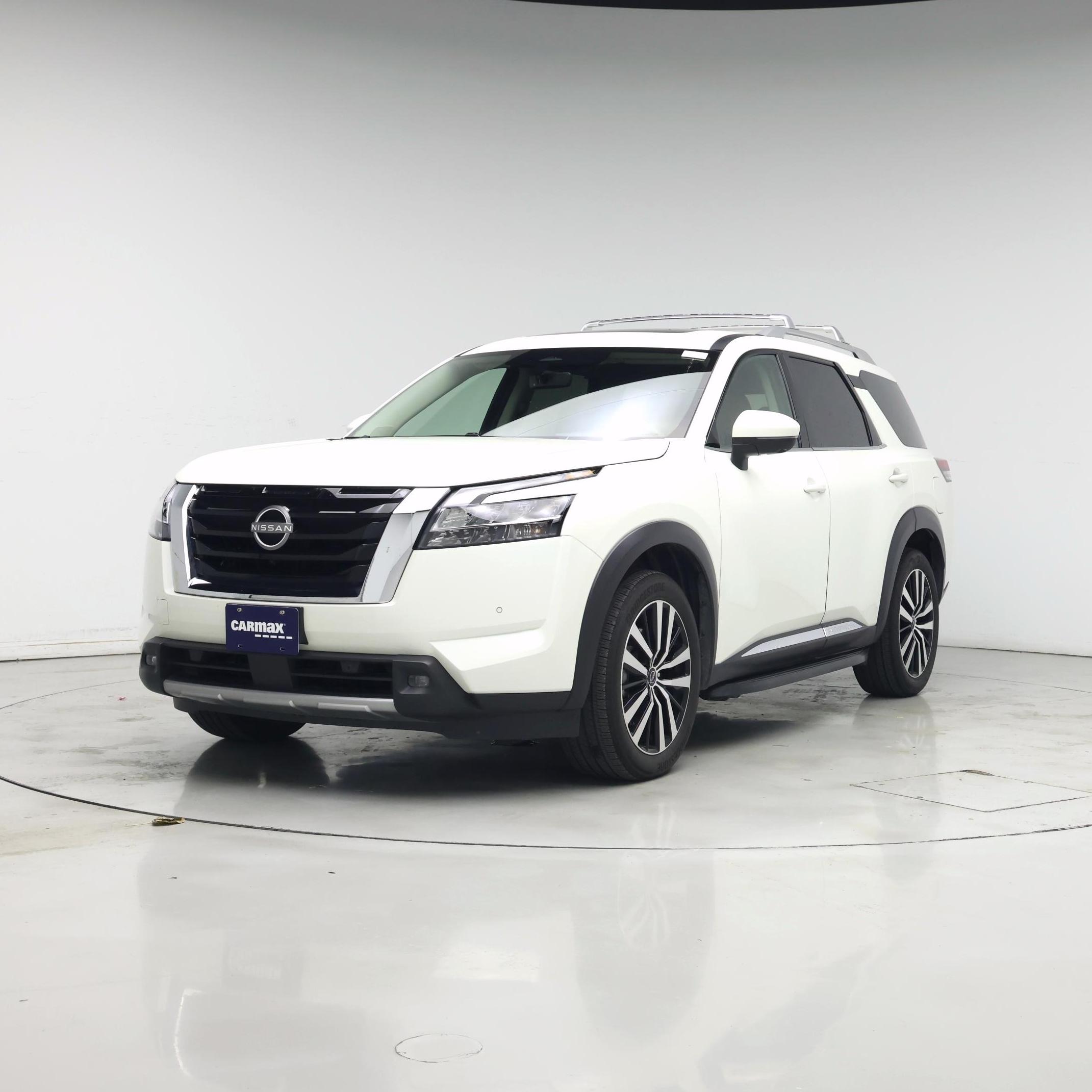 Thumbnail: 2023 Nissan Pathfinder - 4