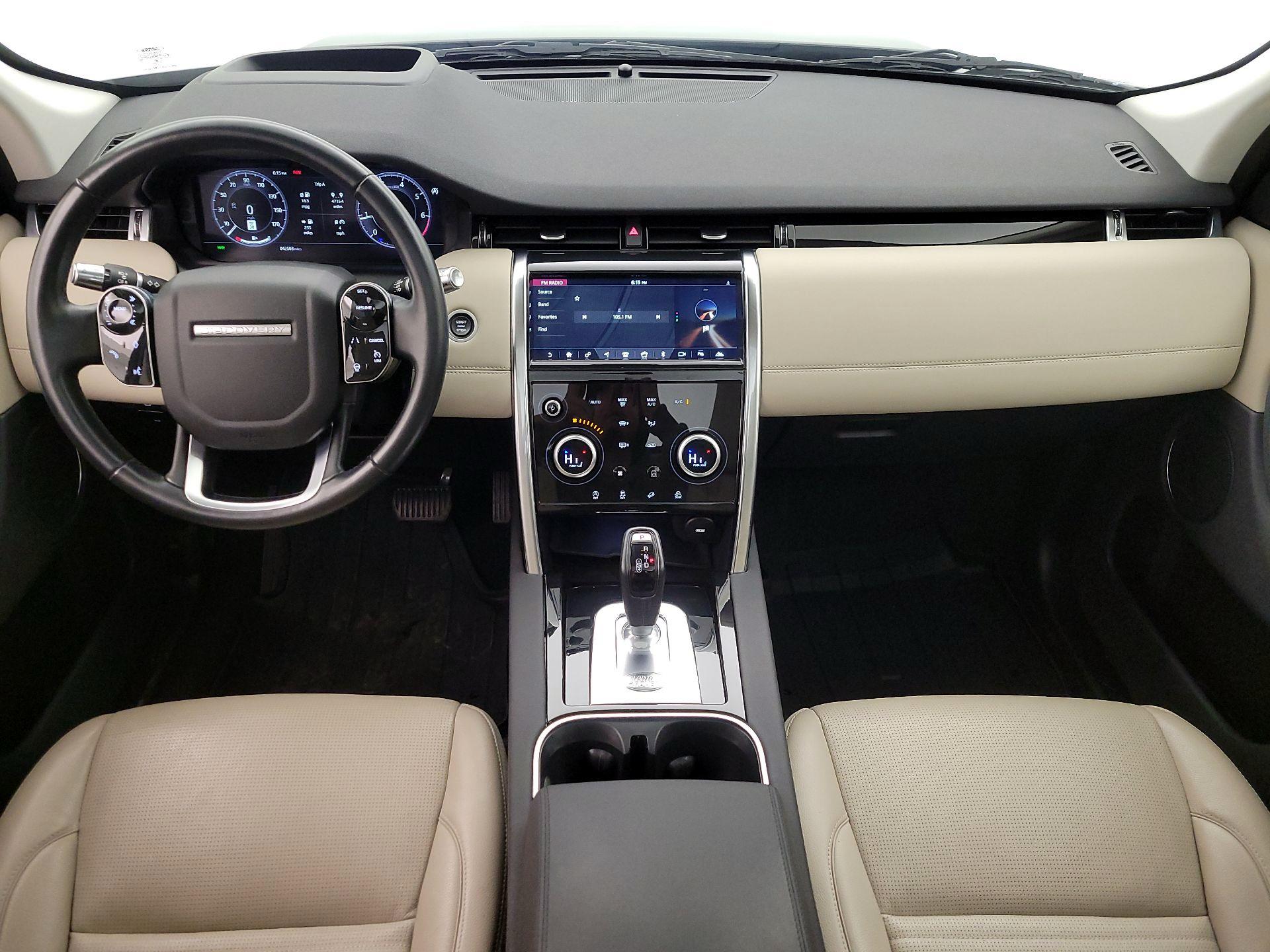 Thumbnail: 2020 Land Rover Discovery Sport - 9