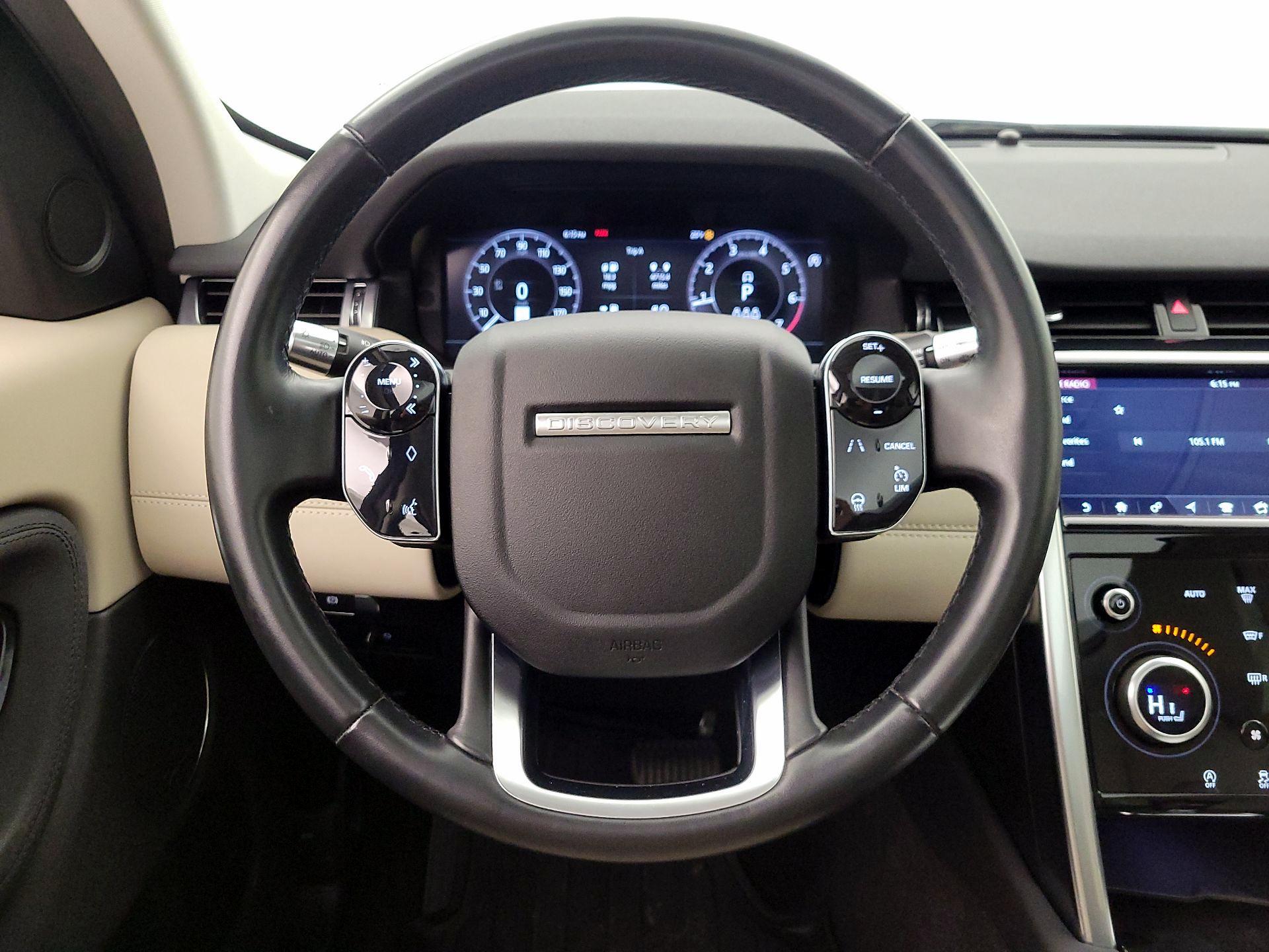 Thumbnail: 2020 Land Rover Discovery Sport - 10