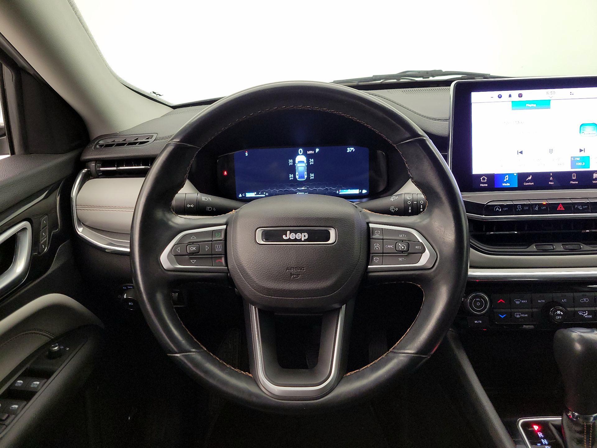 Thumbnail: 2022 Jeep Compass - 10