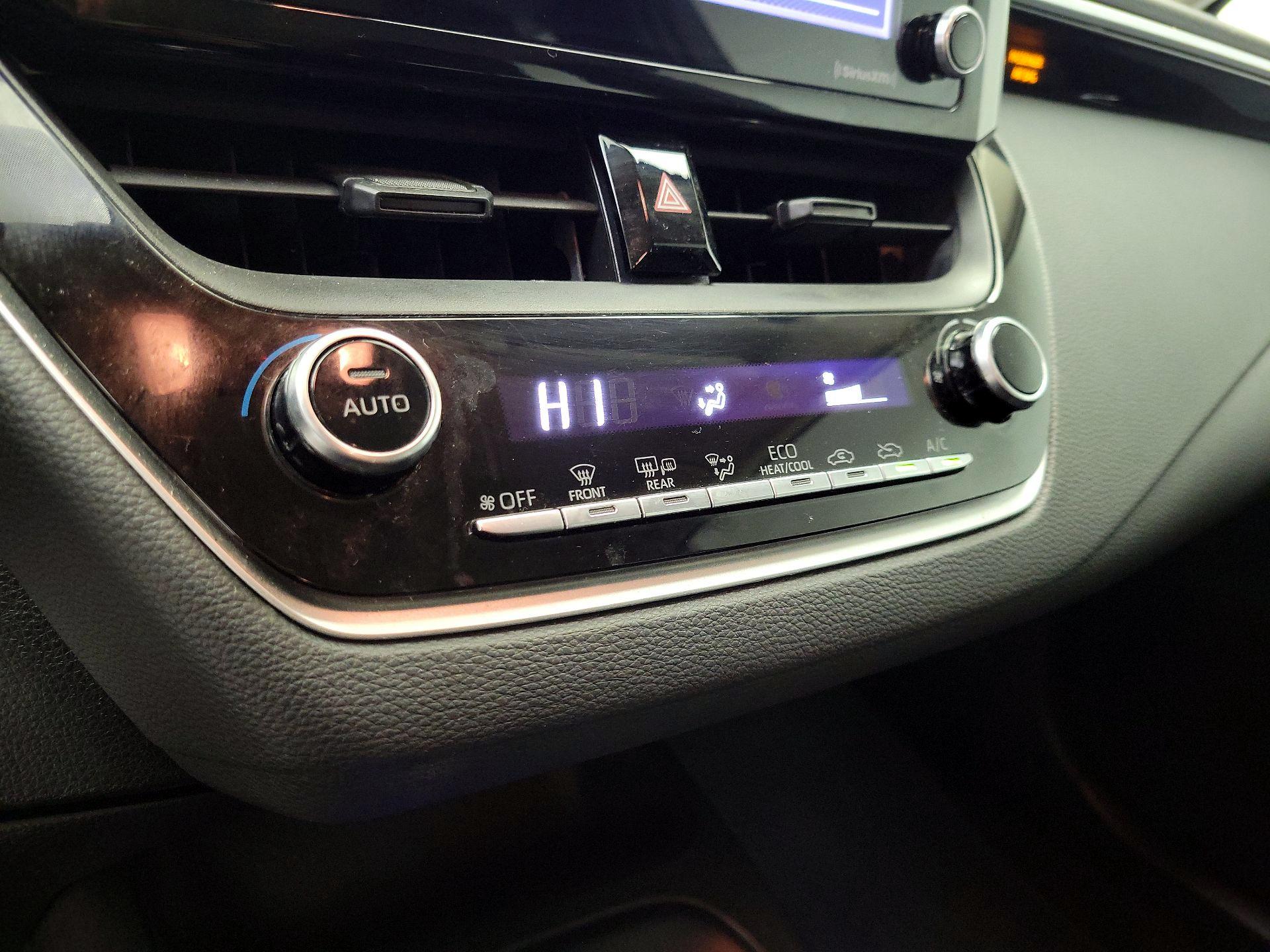 Thumbnail: 2021 Toyota Corolla - 16