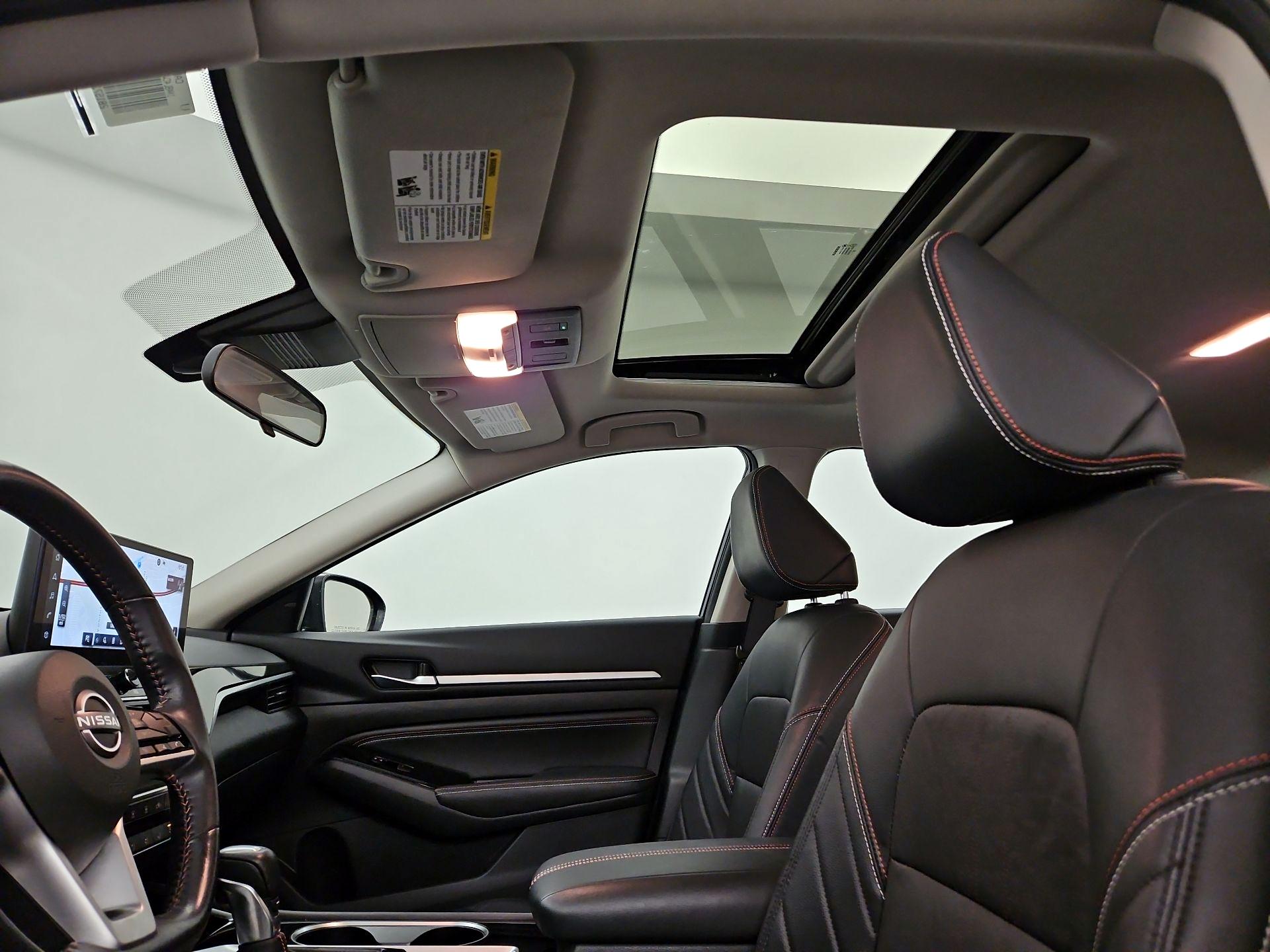 Thumbnail: 2023 Nissan Altima - 20