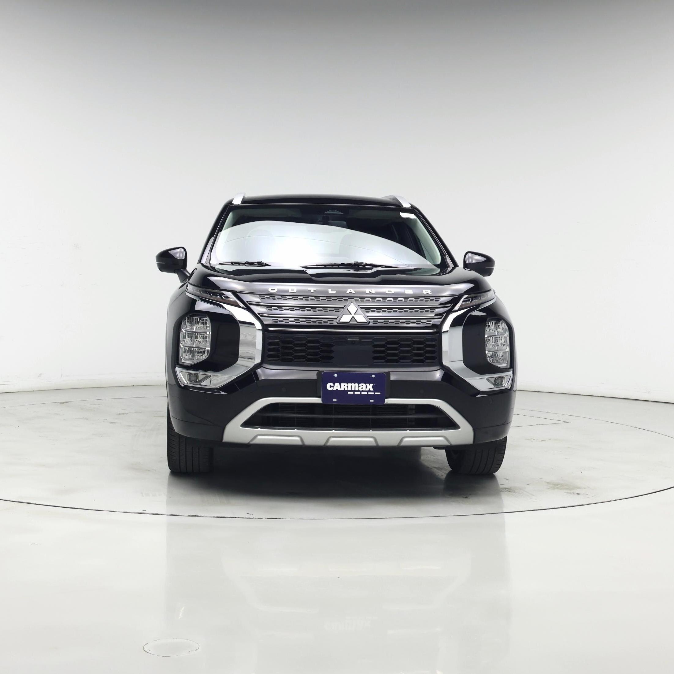 Thumbnail: 2023 Mitsubishi Outlander - 5