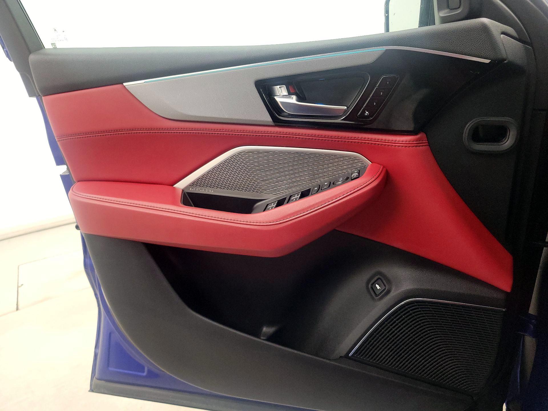 Thumbnail: 2023 Acura MDX - 12