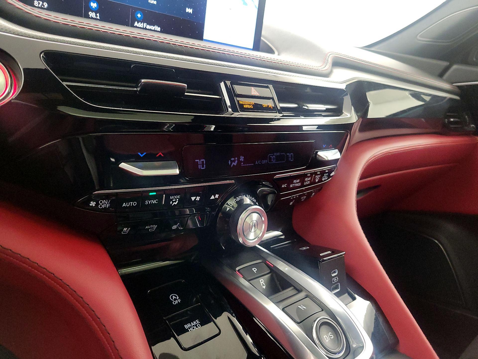 Thumbnail: 2023 Acura MDX - 17