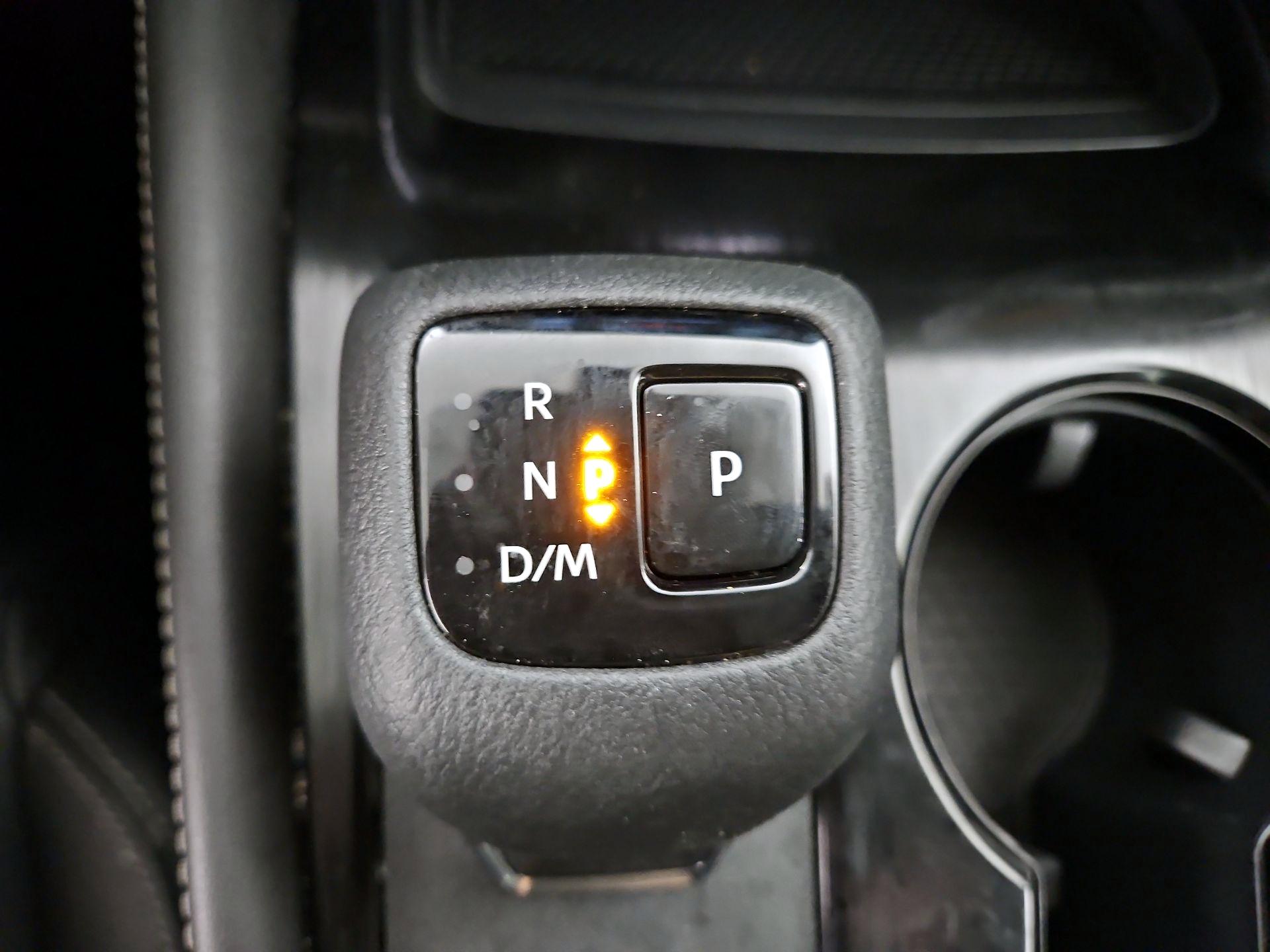 Thumbnail: 2022 Nissan Rogue - 18