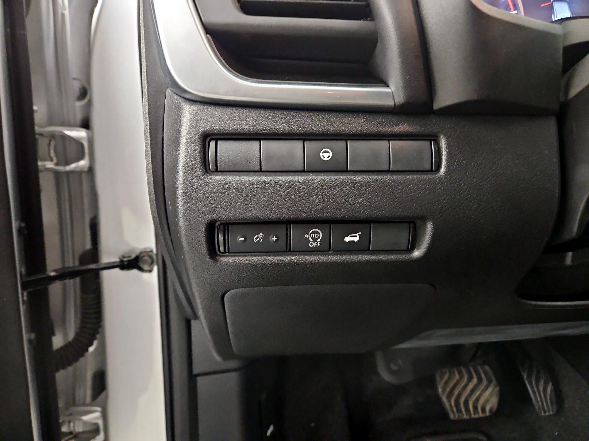 Thumbnail: 2023 Nissan Rogue - 13