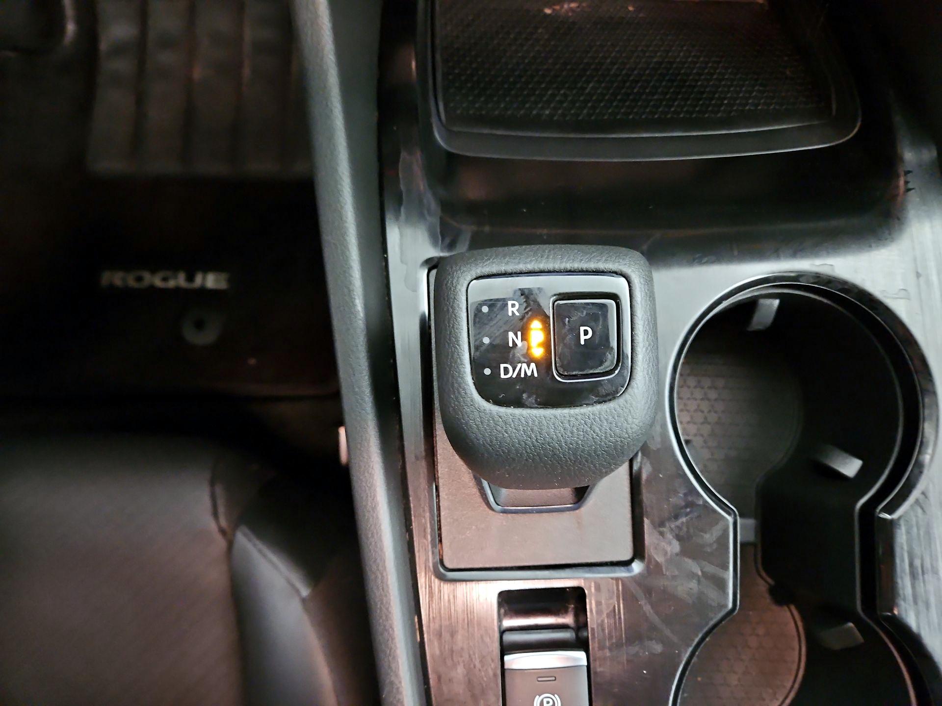 Thumbnail: 2023 Nissan Rogue - 17