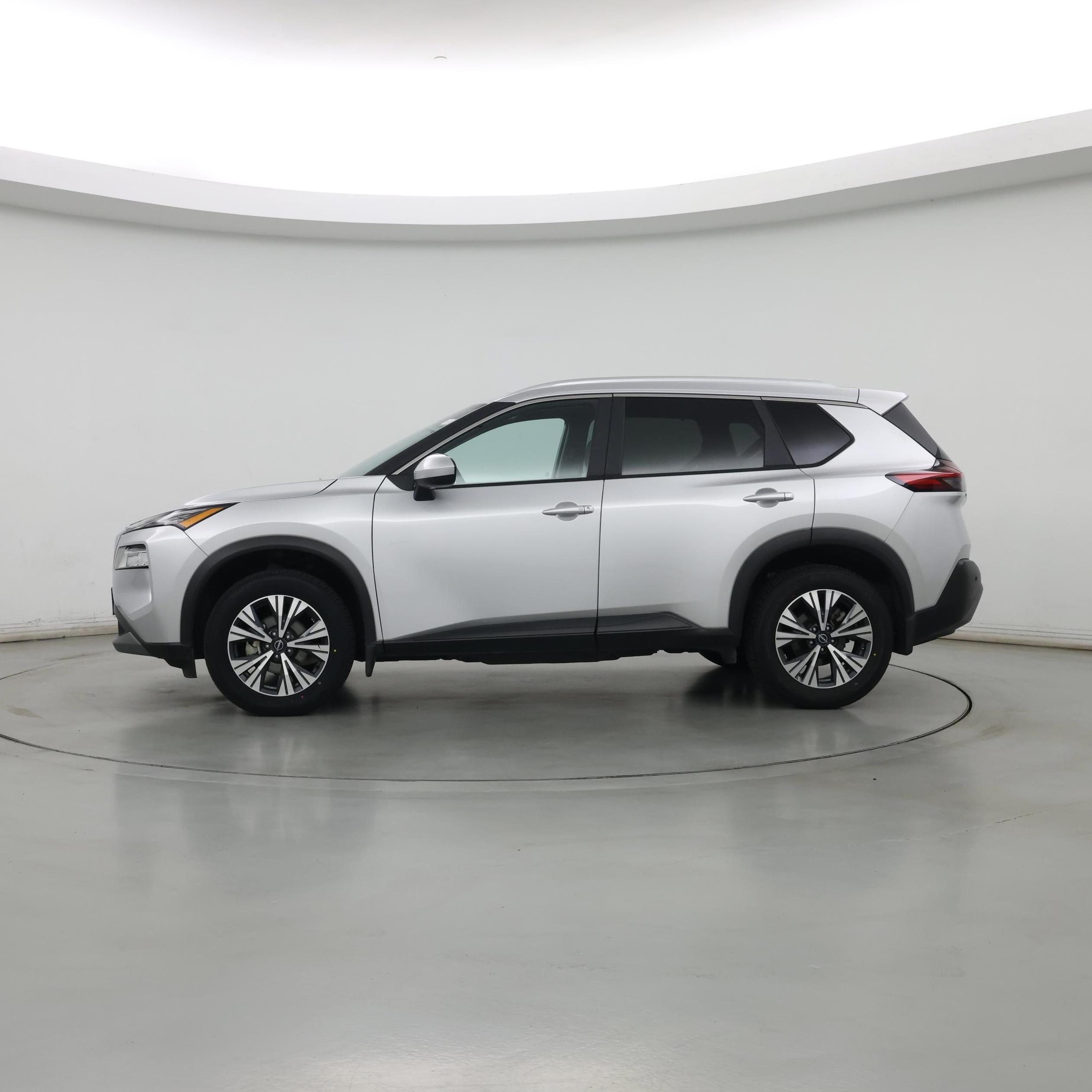 Thumbnail: 2023 Nissan Rogue - 3