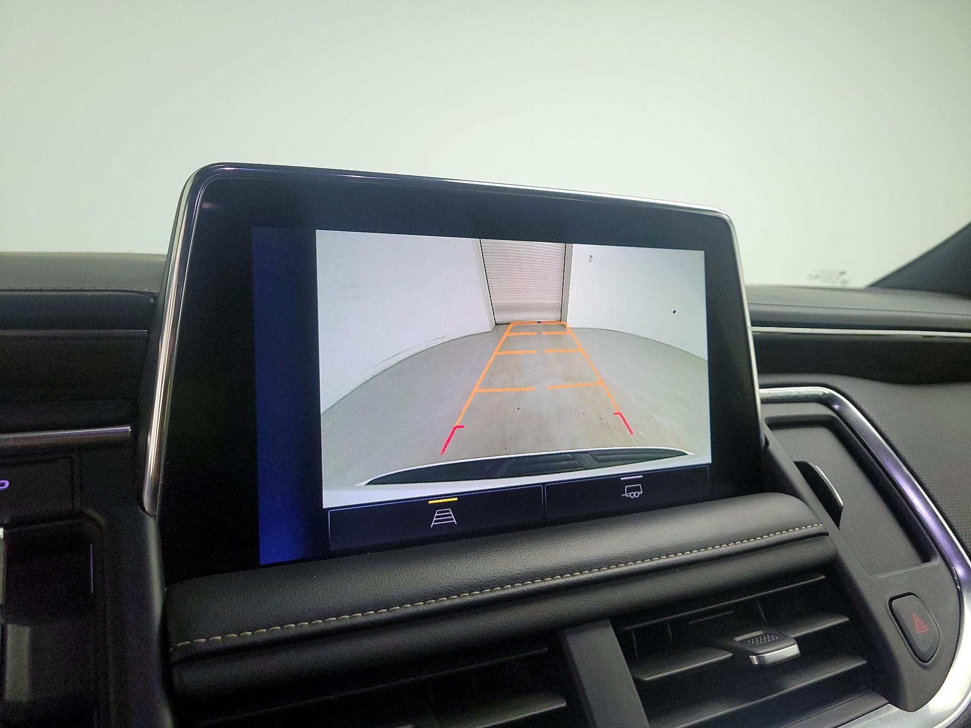 Thumbnail: 2023 Chevrolet Suburban - 14