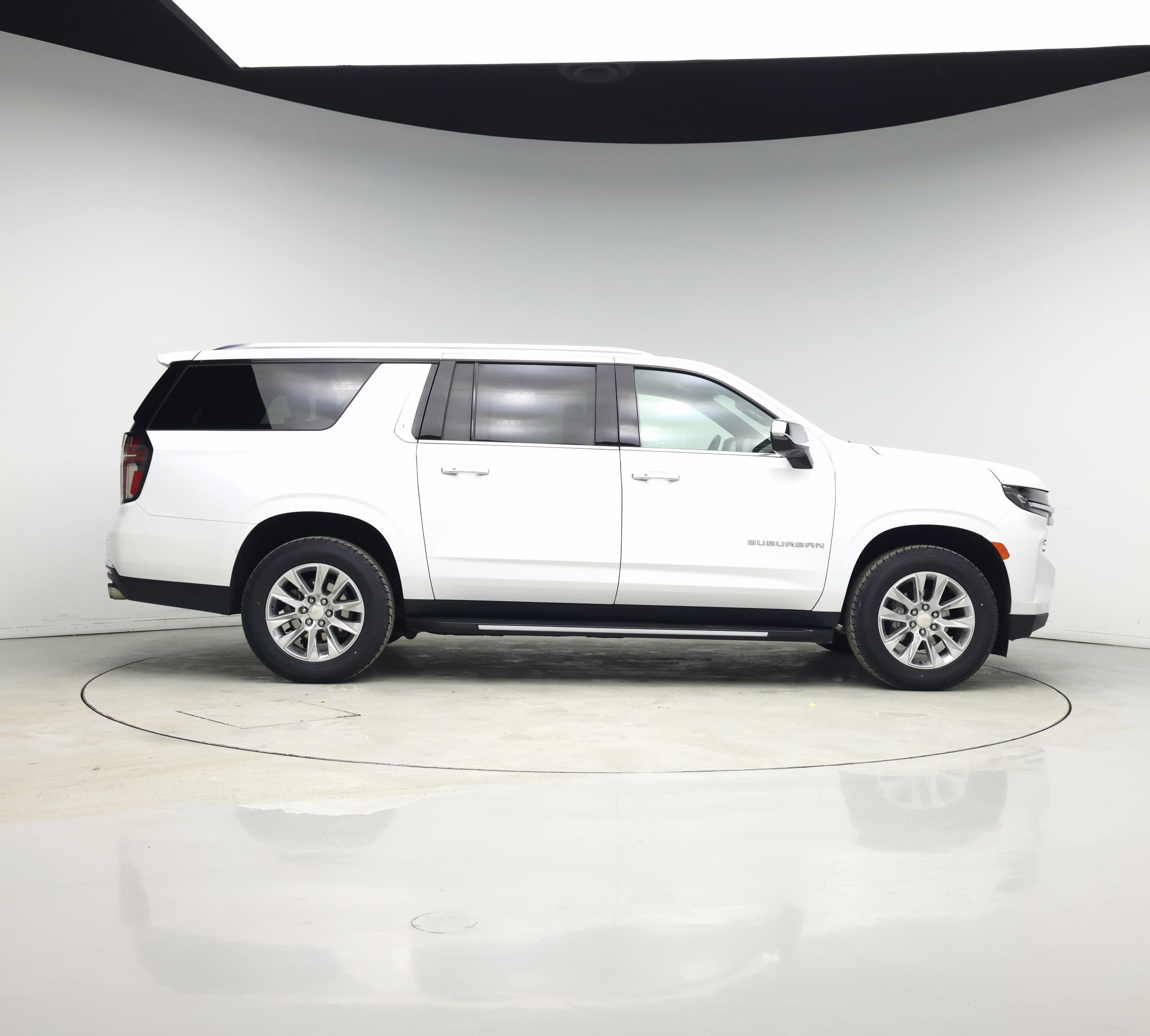 Thumbnail: 2023 Chevrolet Suburban - 7