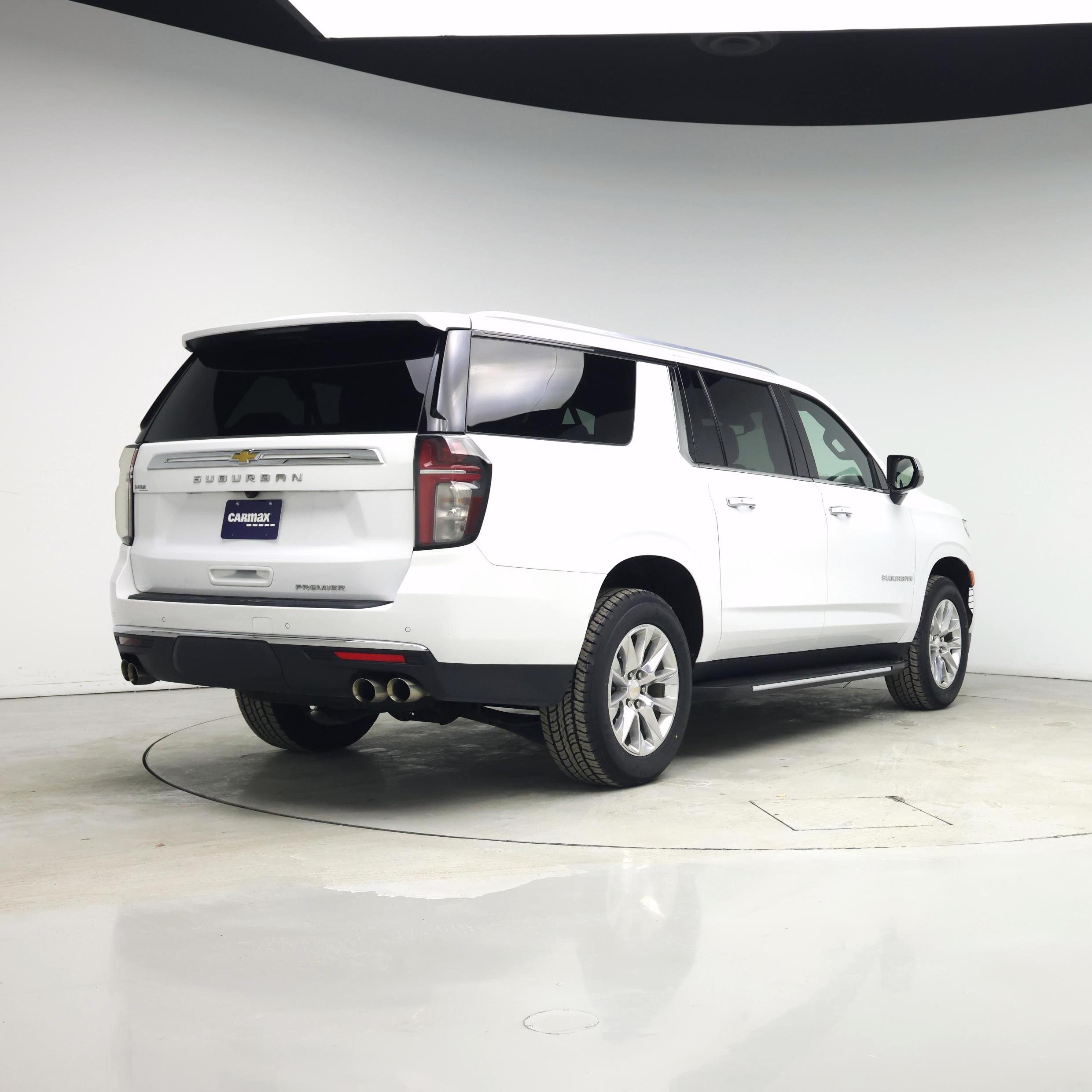 Thumbnail: 2023 Chevrolet Suburban - 8