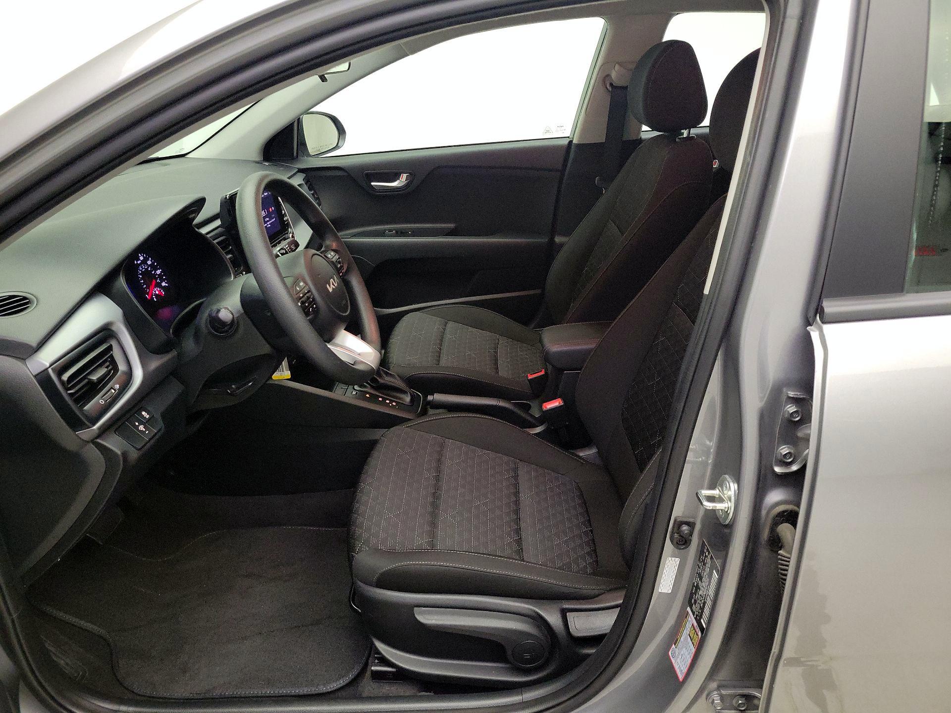 Thumbnail: 2023 Kia Rio - 11