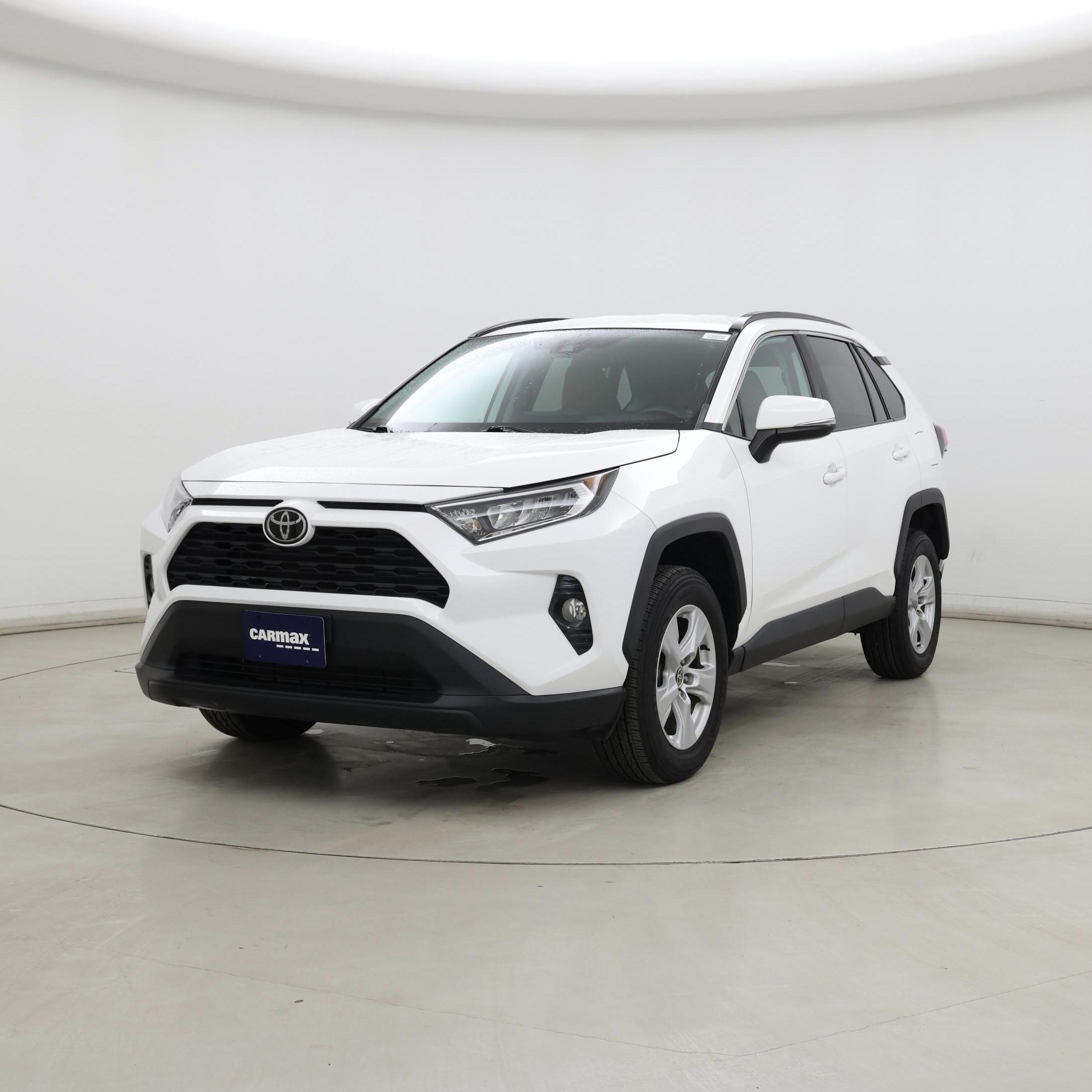 Thumbnail: 2021 Toyota RAV4 - 4