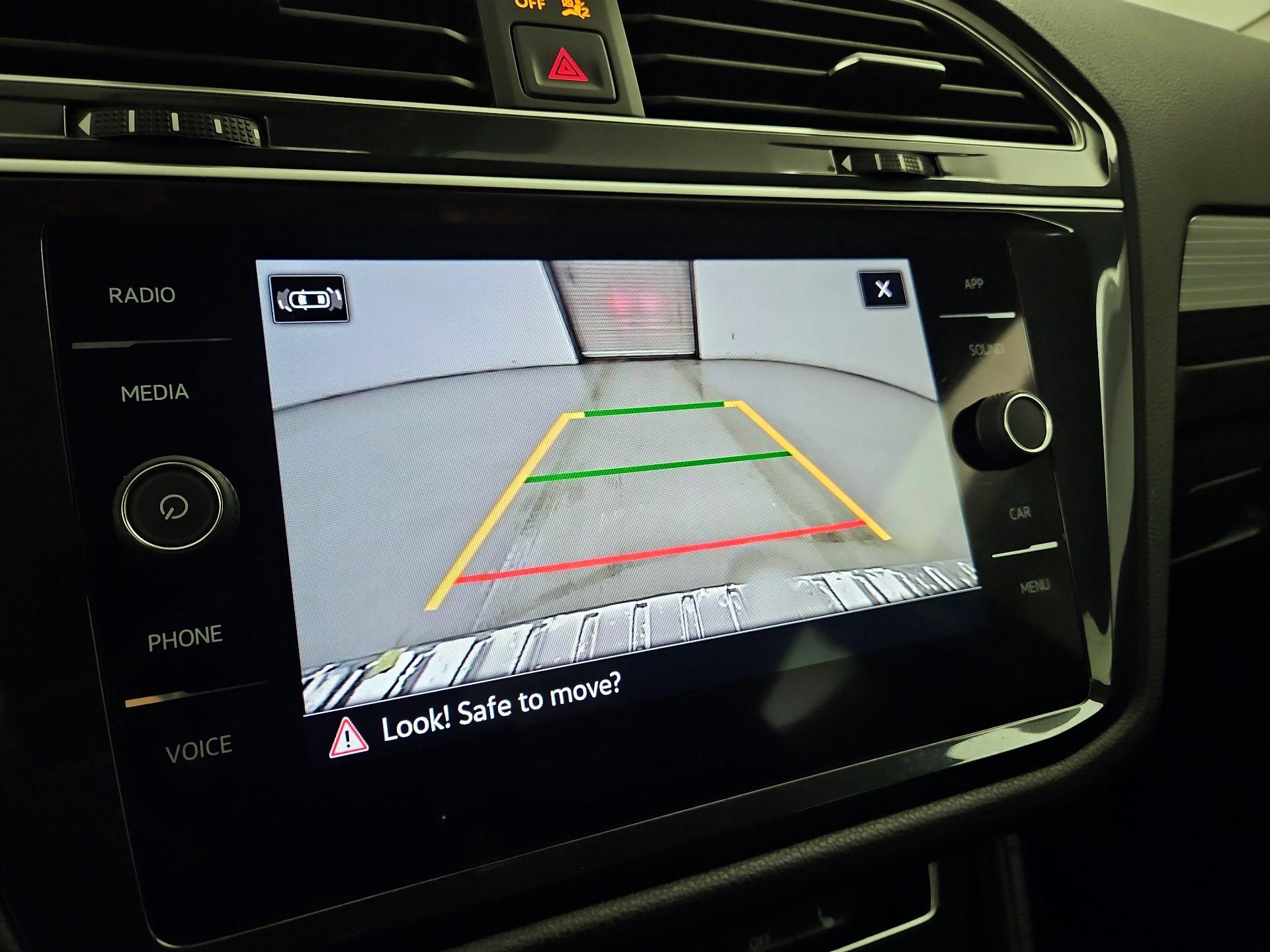 Thumbnail: 2024 Volkswagen Tiguan - 14