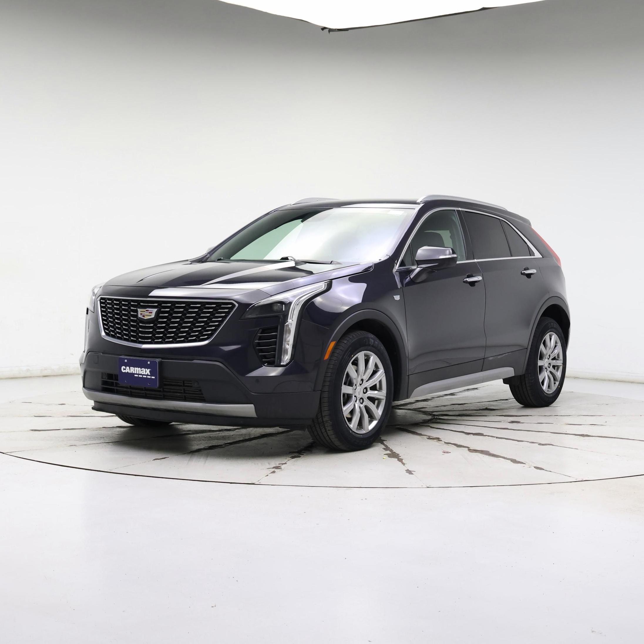 Thumbnail: 2023 Cadillac XT4 - 4