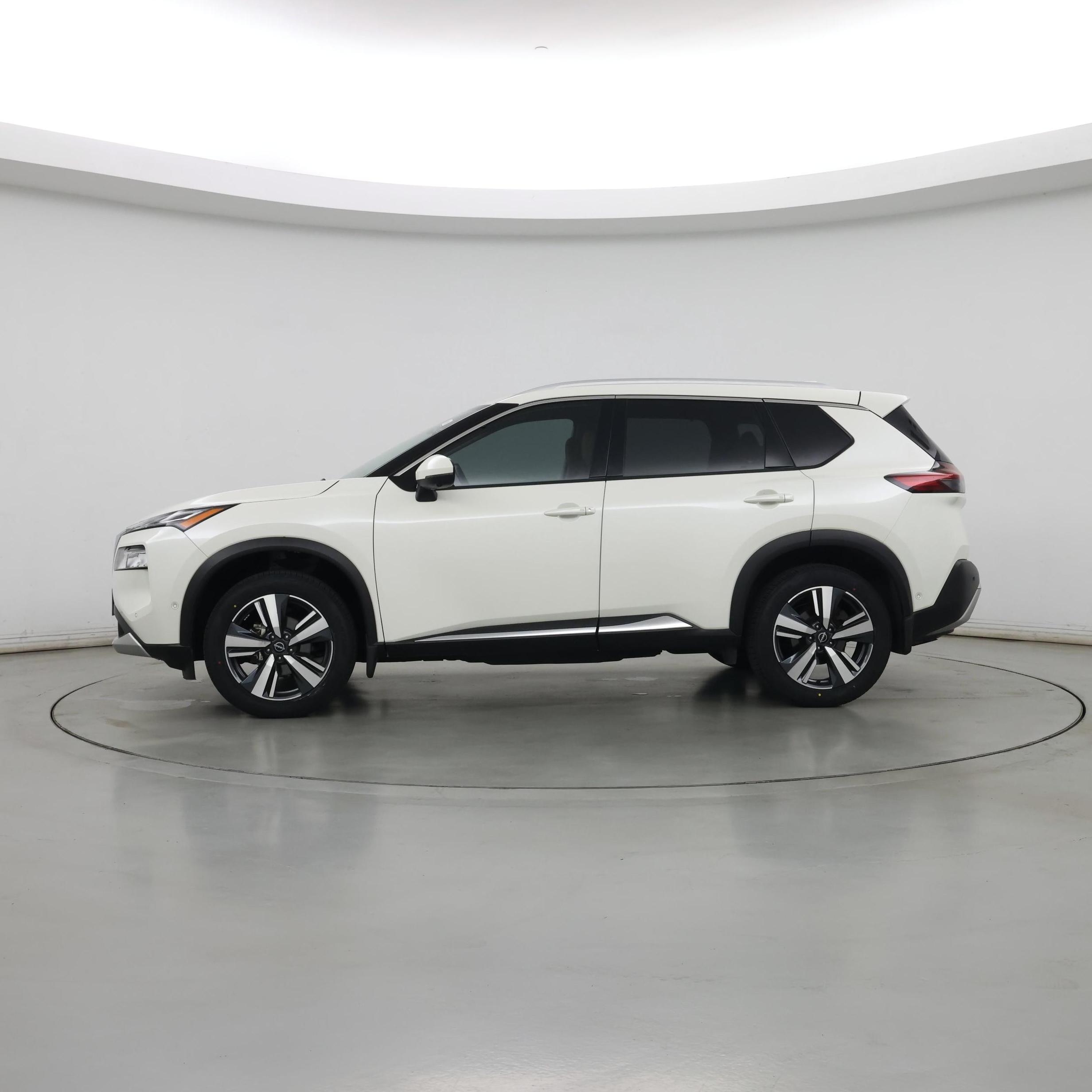 Thumbnail: 2023 Nissan Rogue - 3