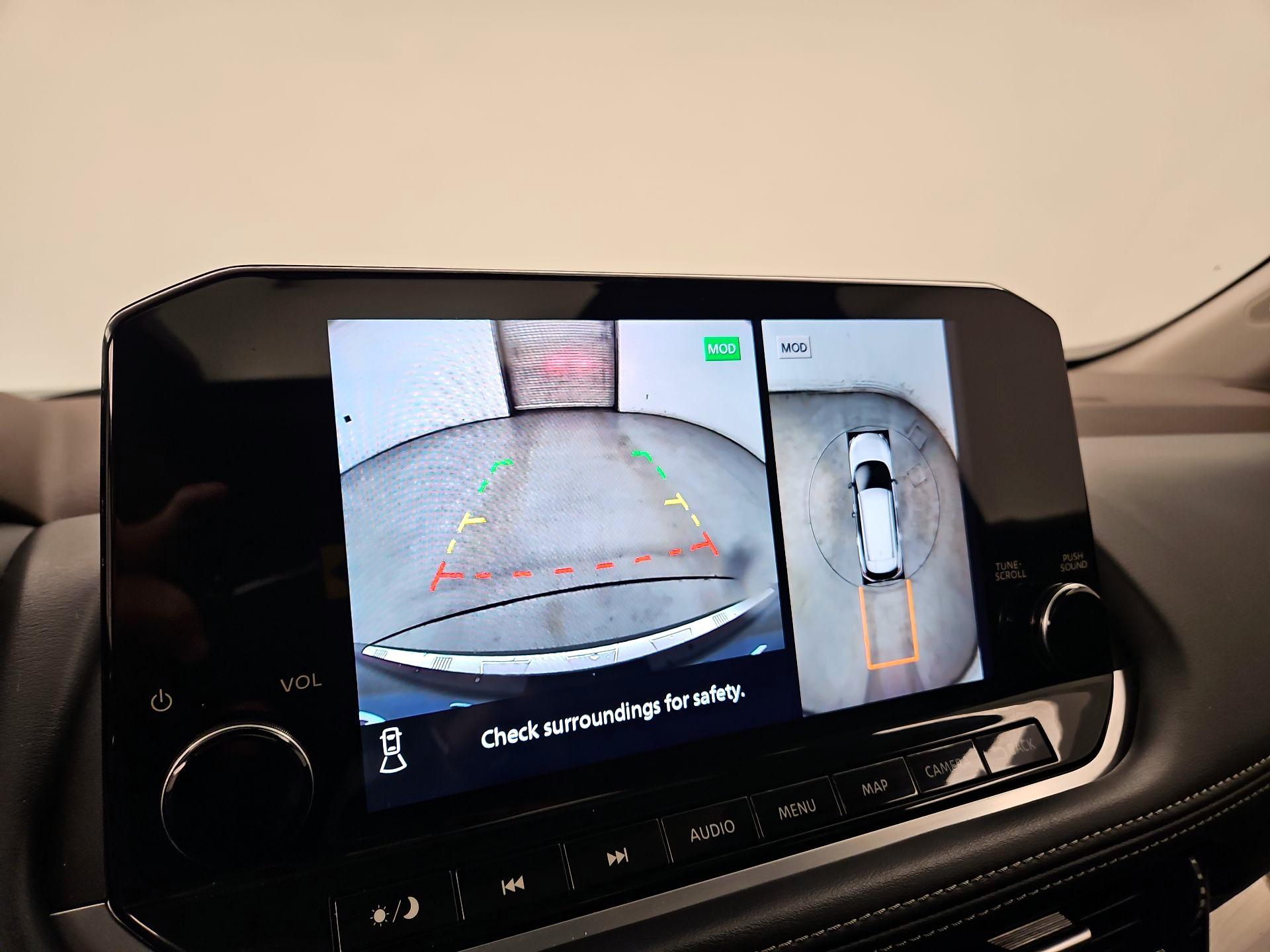 Thumbnail: 2023 Nissan Rogue - 15